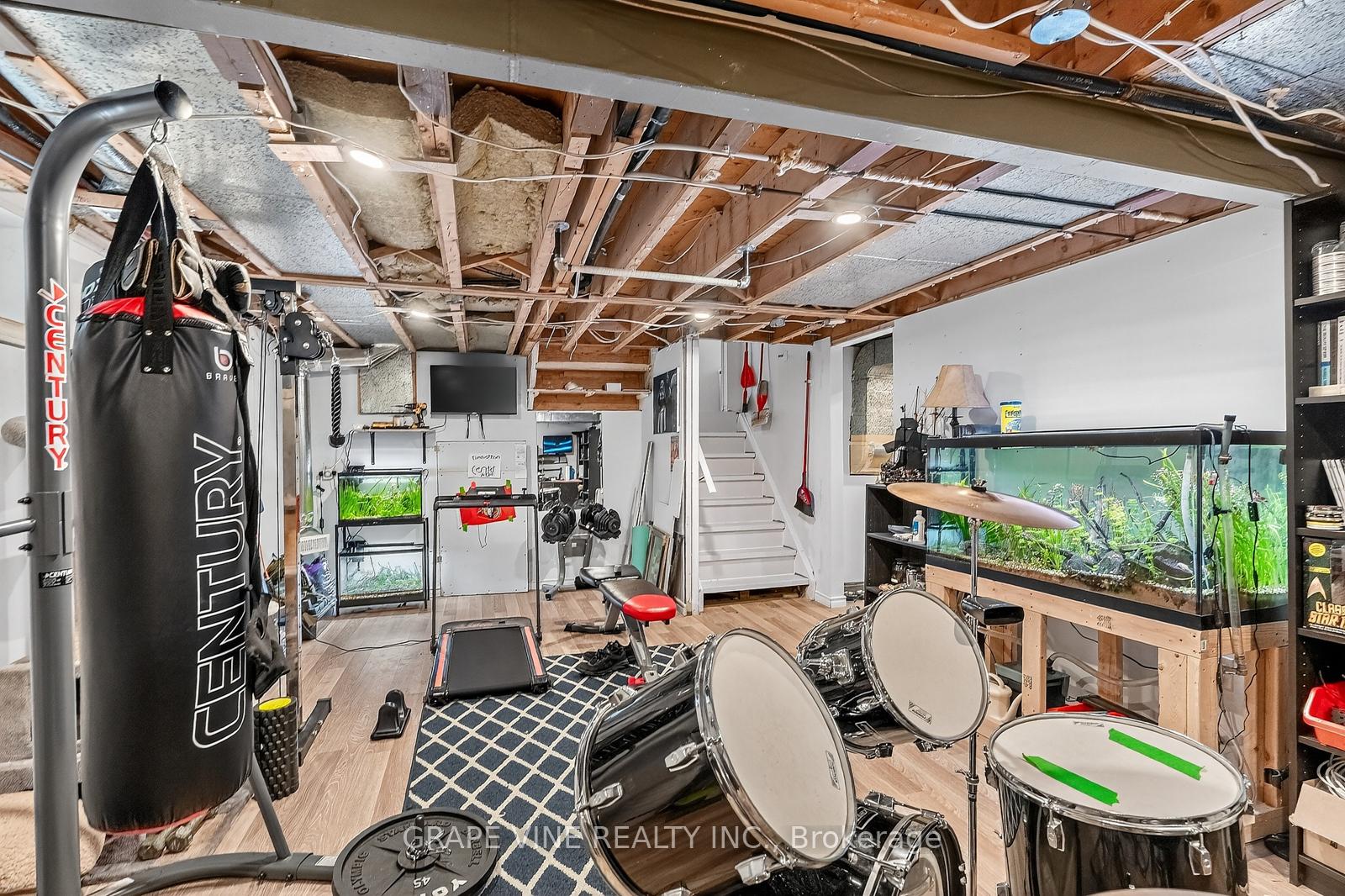 Photo 32 of 24 Lansfield Way, Ottawa, Tanglewood — HOMEH