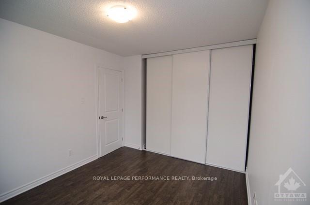 Photo 15 of Unit B, 111 Dalehurst Drive, Ottawa, Tanglewood — HOMEH