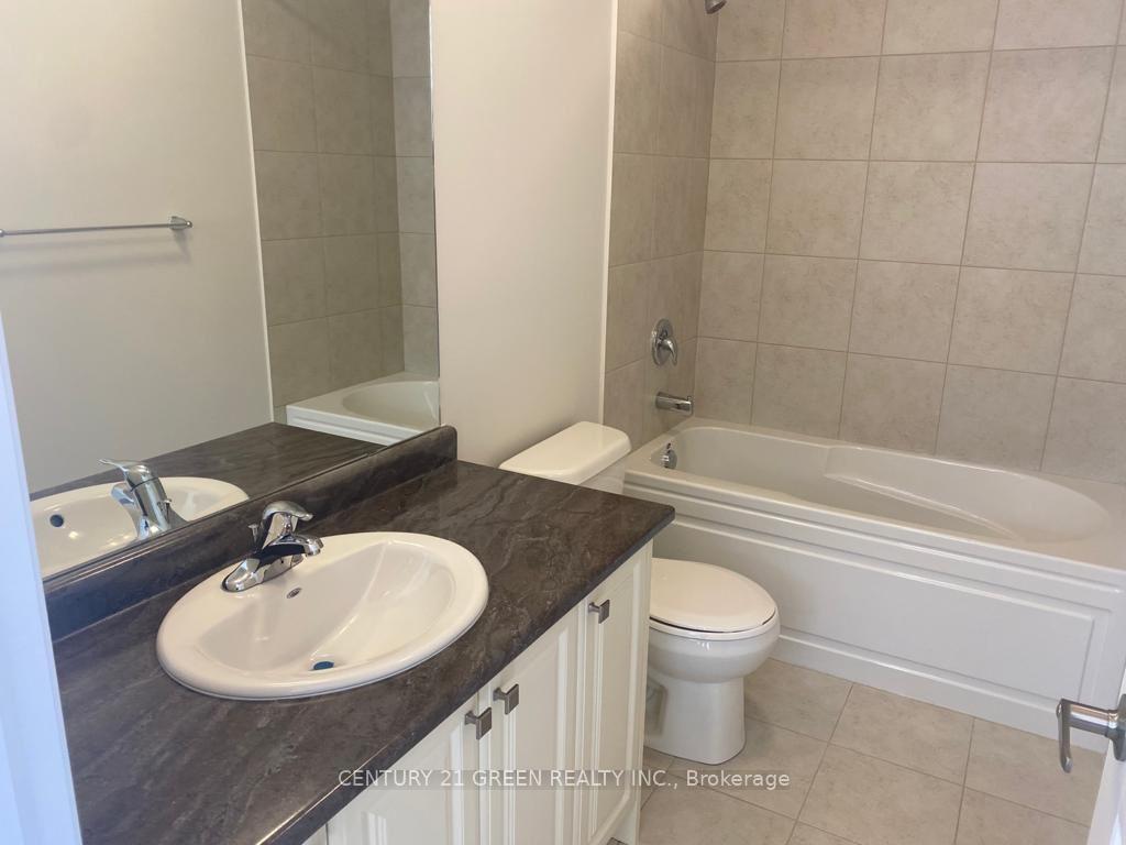 Photo 15 of 120 Esther Crescent, Thorold, Hurricane/Merrittville — HOMEH