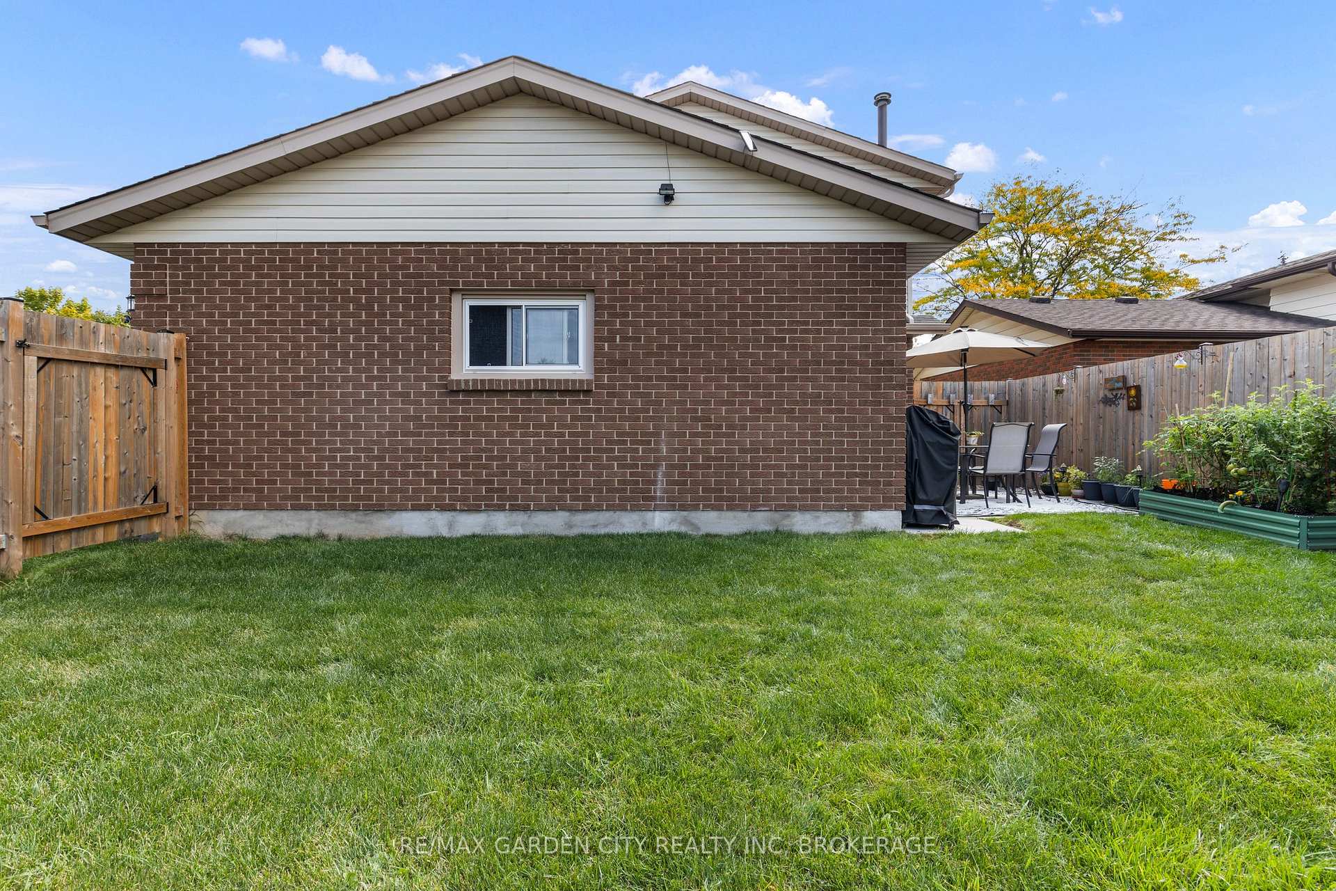 Photo 26 of 43 Capri Street, Thorold, Confederation Heights — HOMEH
