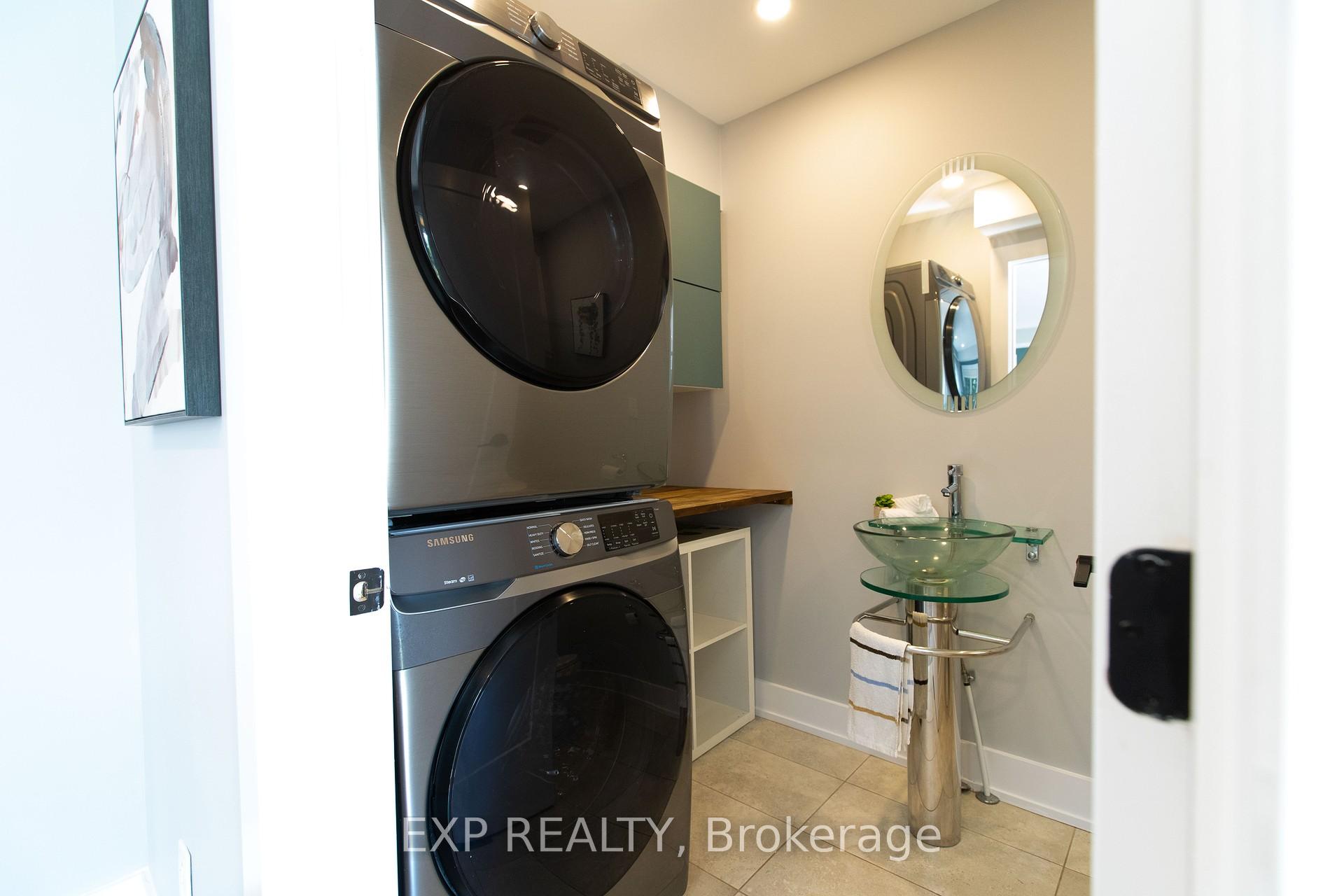 Photo 9 of 21A Gervin Street, Ottawa, Pineglen — HOMEH