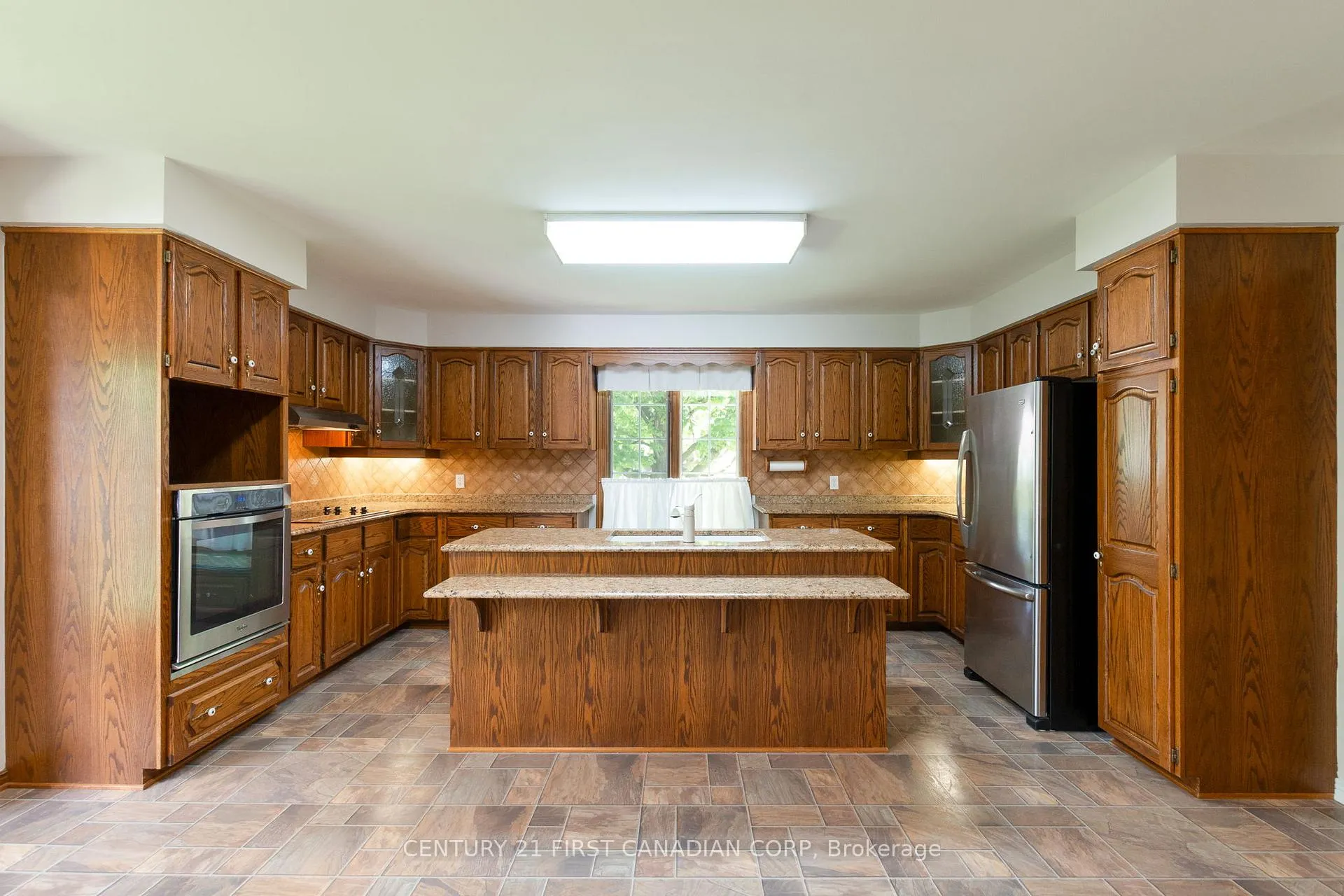 Photo 88 of 196 Hull Road, Strathroy-Caradoc, NE — HOMEH