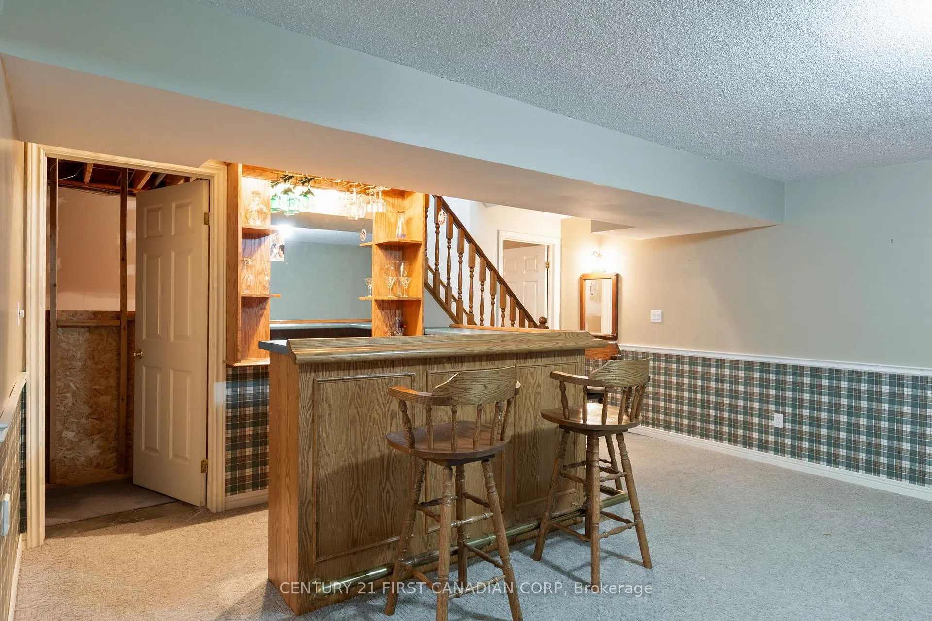 Photo 158 of 196 Hull Road, Strathroy-Caradoc, NE — HOMEH