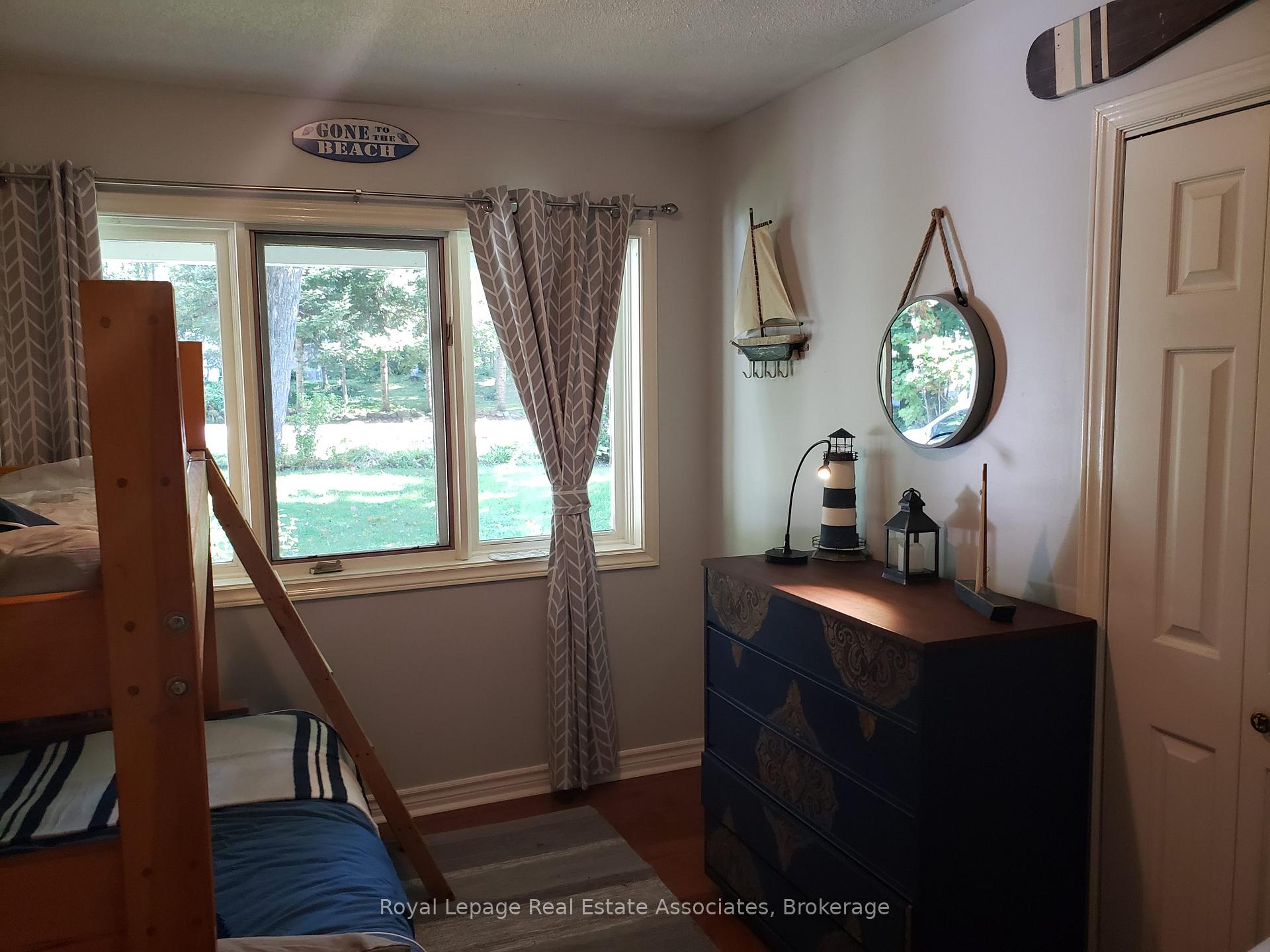 Photo 17 of 74 Moreau Parkway, Tiny, Rural Tiny — HOMEH