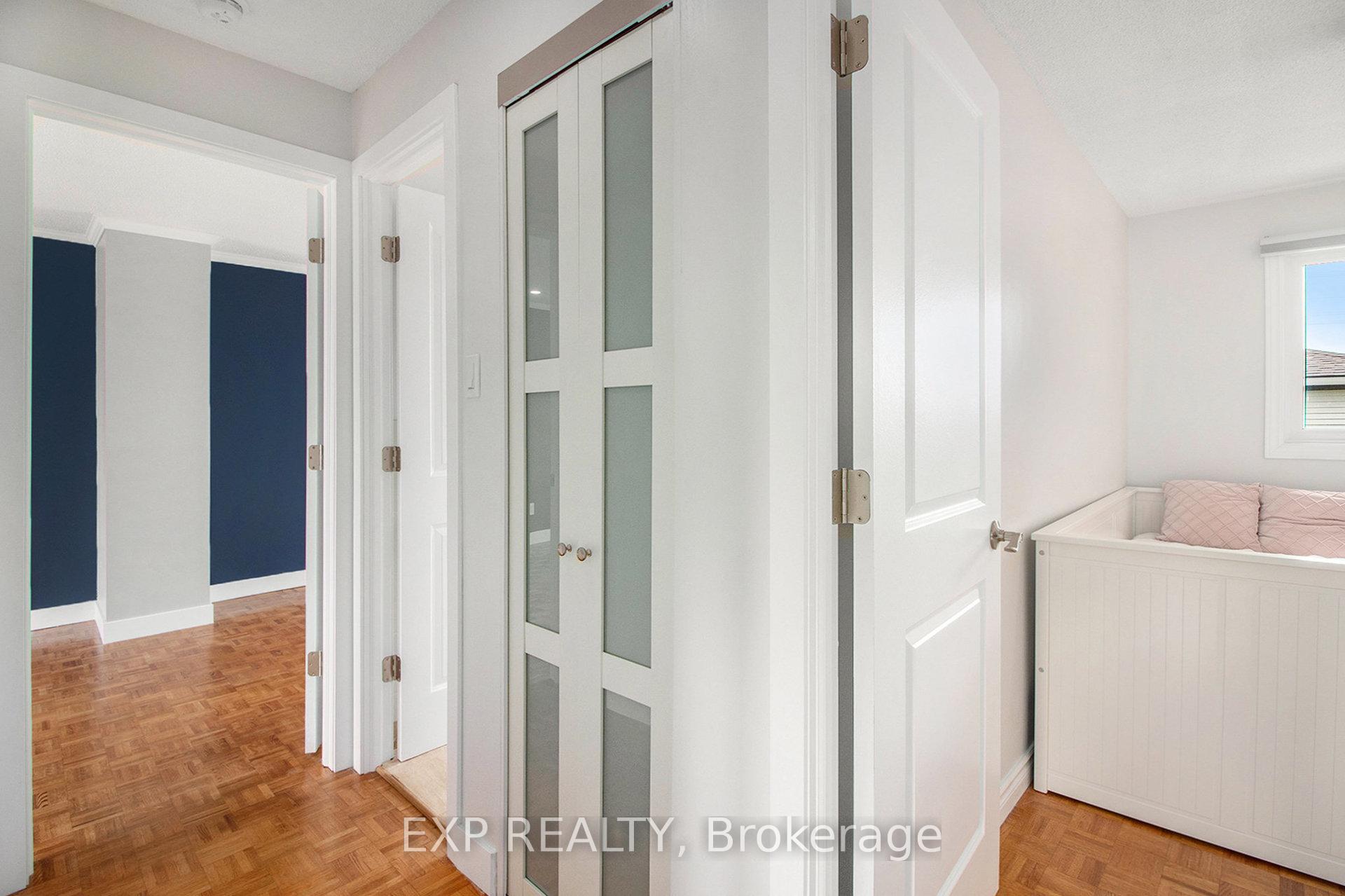 Photo 19 of 406 Woodfield Drive, Ottawa, Tanglewood — HOMEH