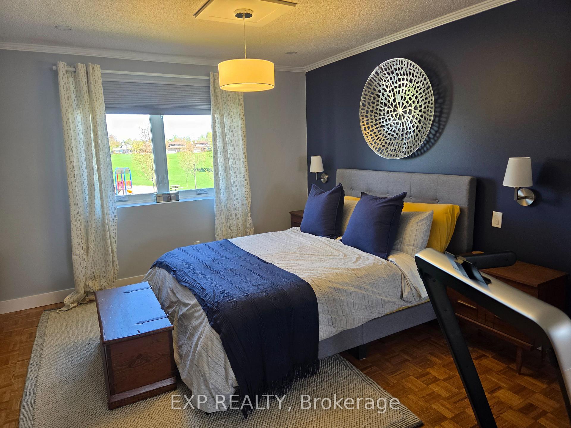 Photo 34 of 406 Woodfield Drive, Ottawa, Tanglewood — HOMEH