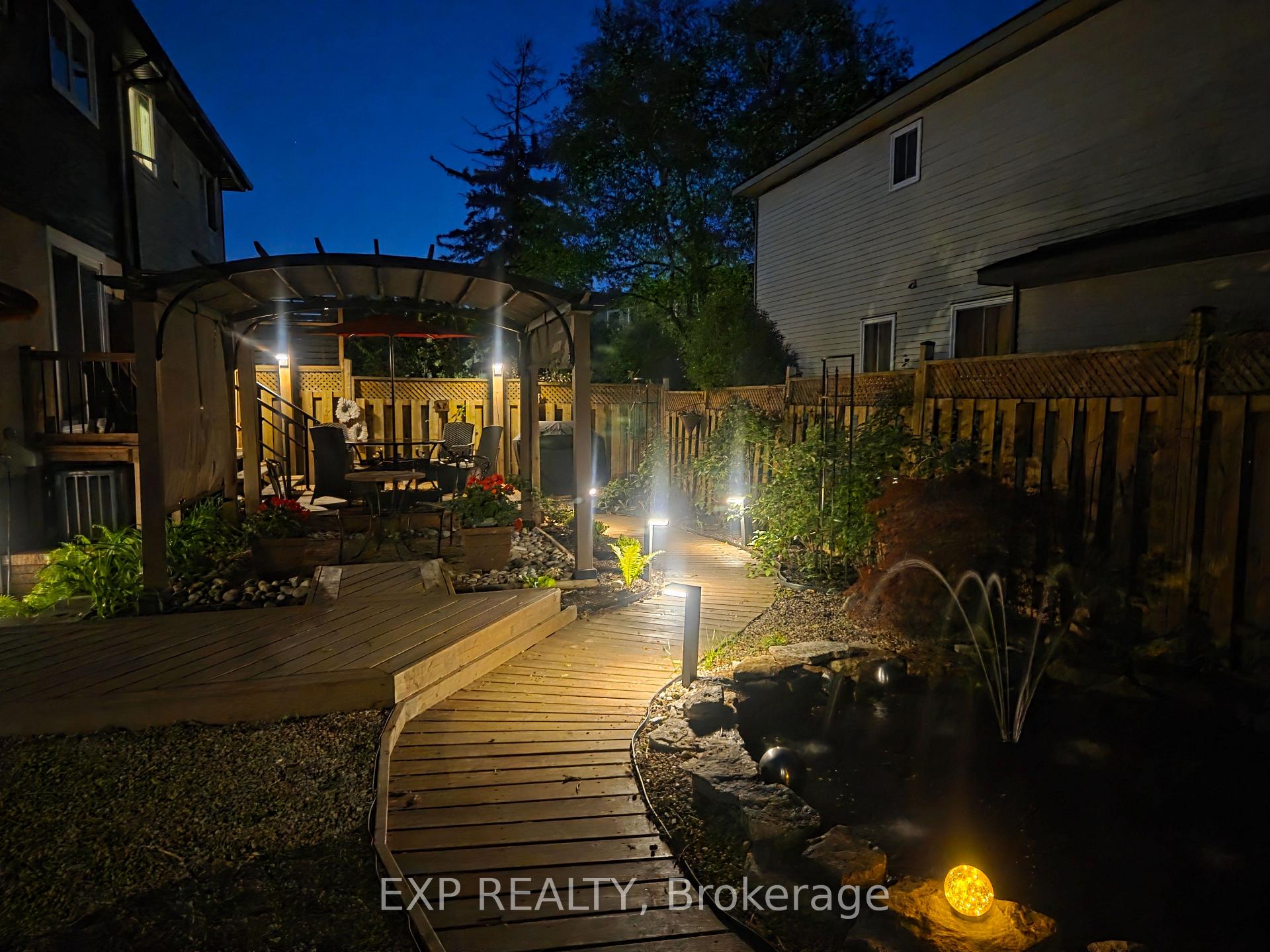 Photo 38 of 406 Woodfield Drive, Ottawa, Tanglewood — HOMEH