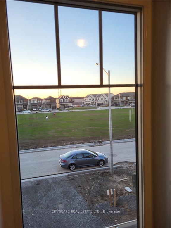 Photo 10 of 20 Concord Drive, Thorold, Rolling Meadows — HOMEH