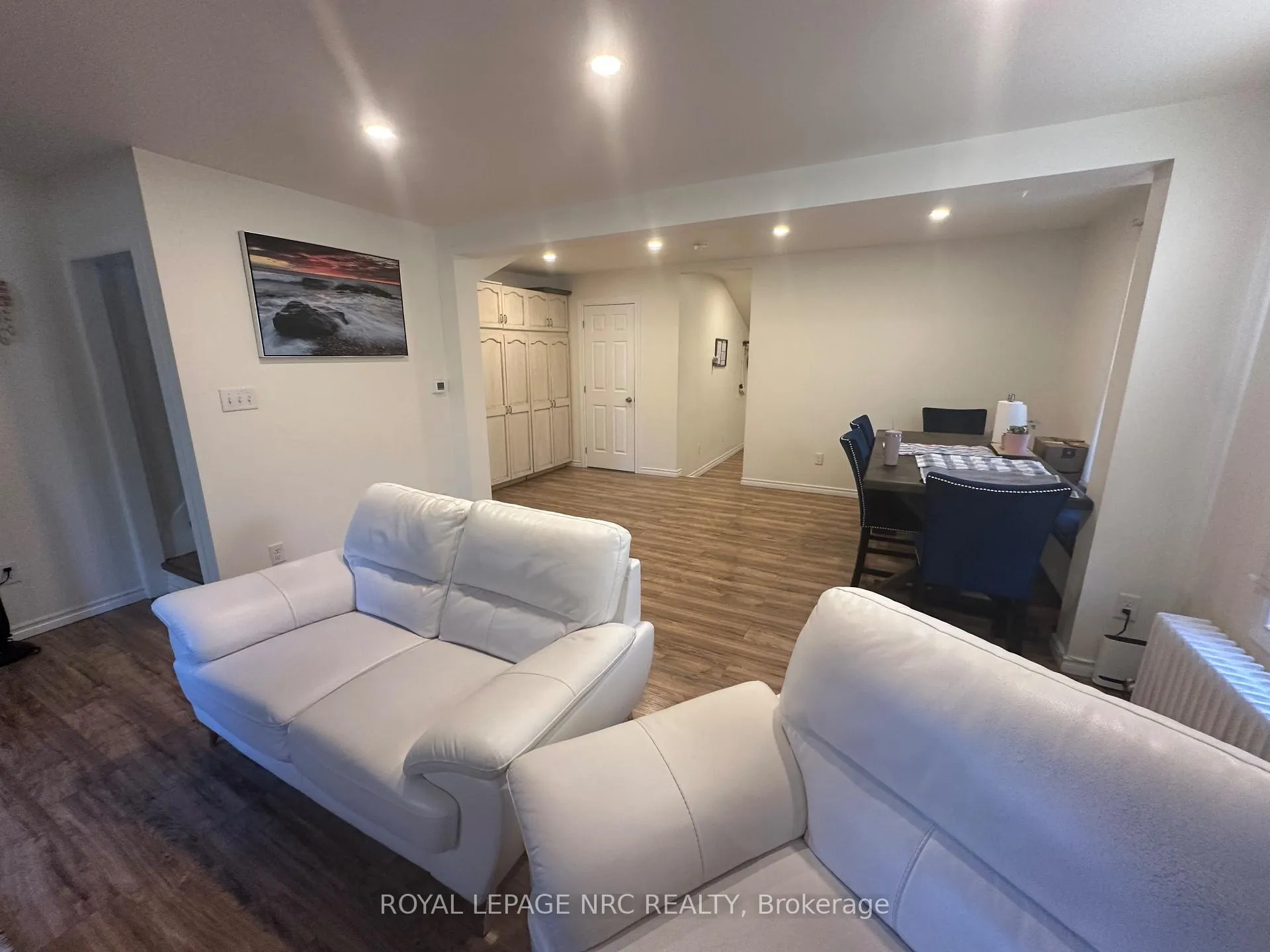 Photo 18 of 3 Portland Street, Thorold, Thorold Downtown — HOMEH