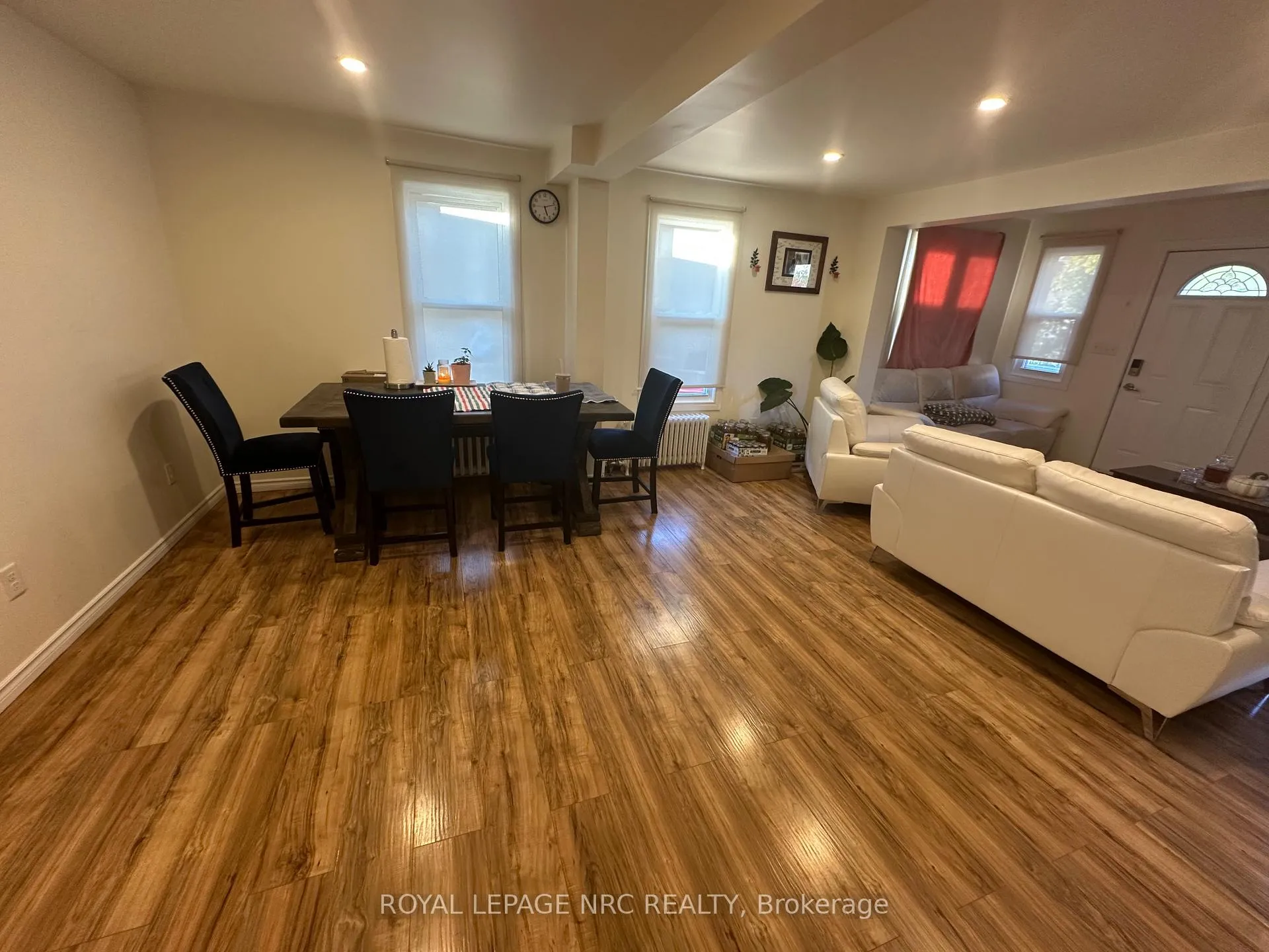 Photo 42 of 3 Portland Street, Thorold, Thorold Downtown — HOMEH