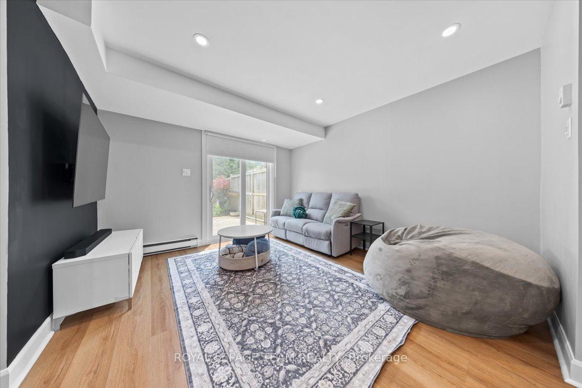 Photo 13 of 13 Kedgewick Court, Ottawa, Tanglewood — HOMEH