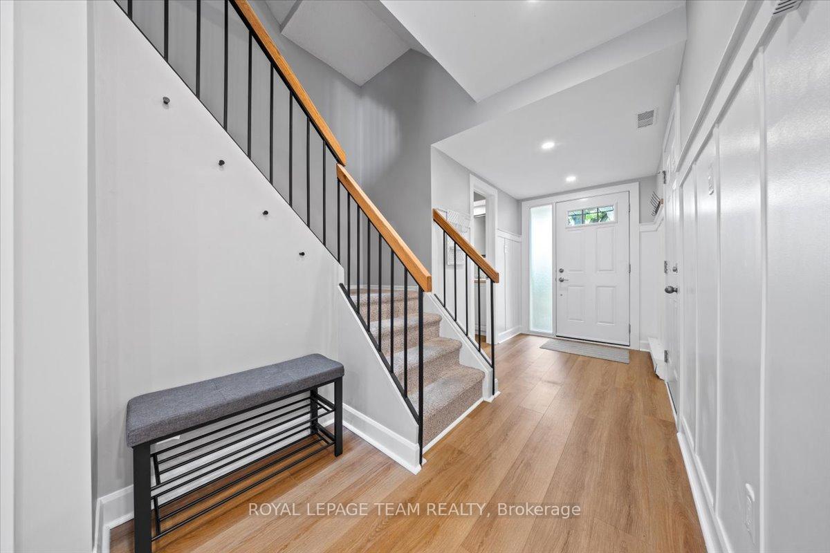 Photo 15 of 13 Kedgewick Court, Ottawa, Tanglewood — HOMEH