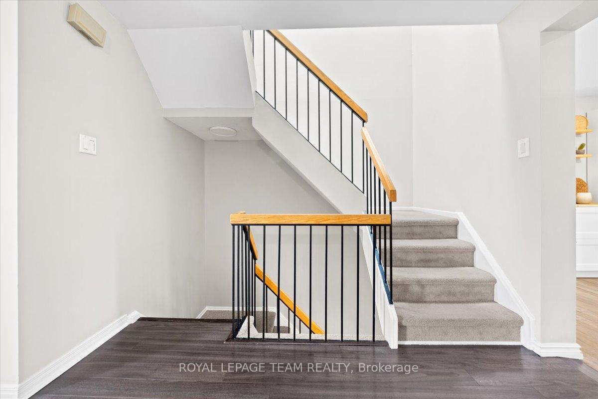 Photo 18 of 13 Kedgewick Court, Ottawa, Tanglewood — HOMEH