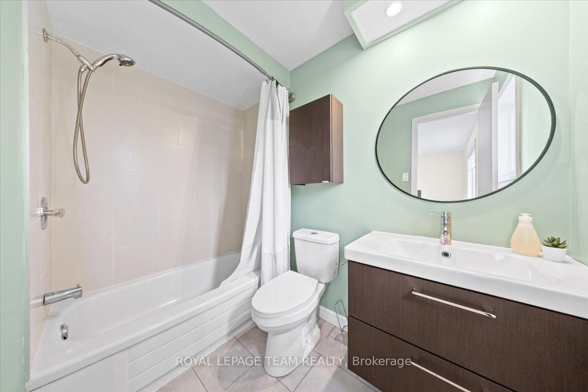 Photo 33 of 13 Kedgewick Court, Ottawa, Tanglewood — HOMEH