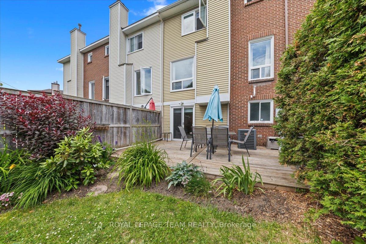 Photo 38 of 13 Kedgewick Court, Ottawa, Tanglewood — HOMEH