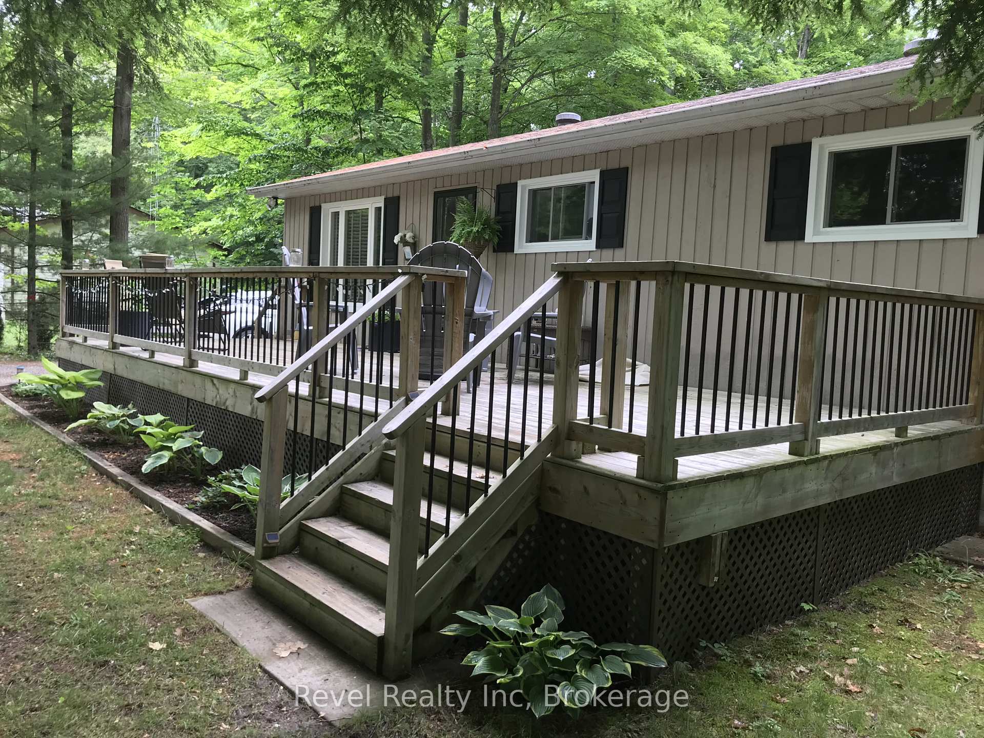 Photo 3 of 110 Wolfe Trail, Tiny, Rural Tiny — HOMEH