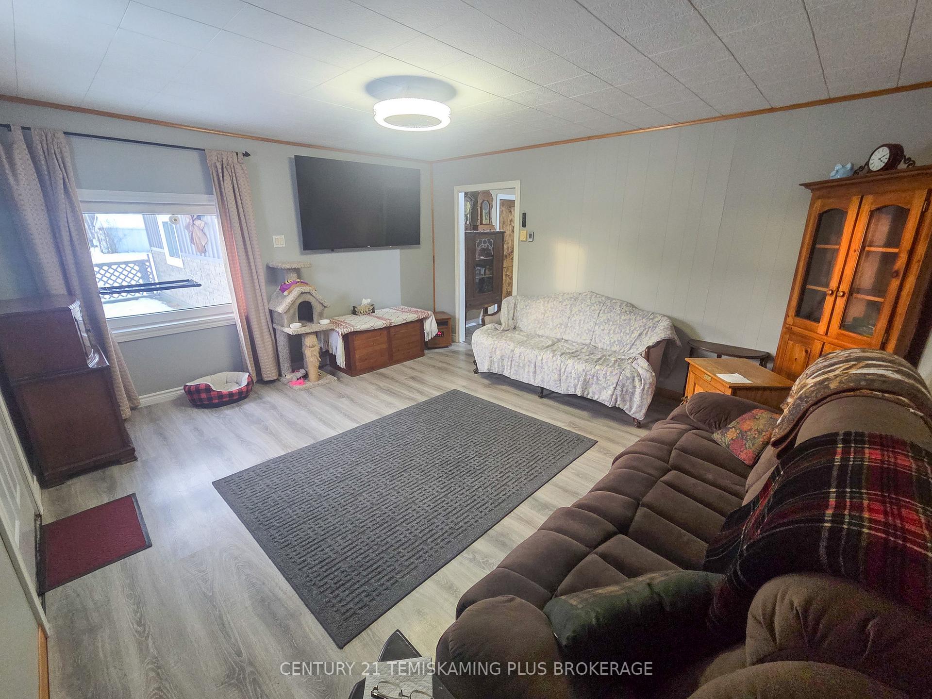 Photo 18 of 28 Fifth Street, Timiskaming, TIM - Outside - Rural — HOMEH