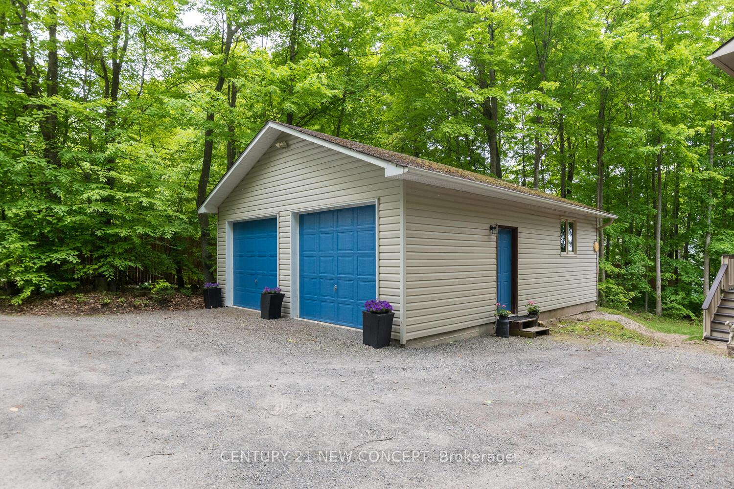 Photo 25 of 247 Islandview, Tay Valley, Bathurst/Burgess & Sherbrooke (North Burgess) Twp — HOMEH