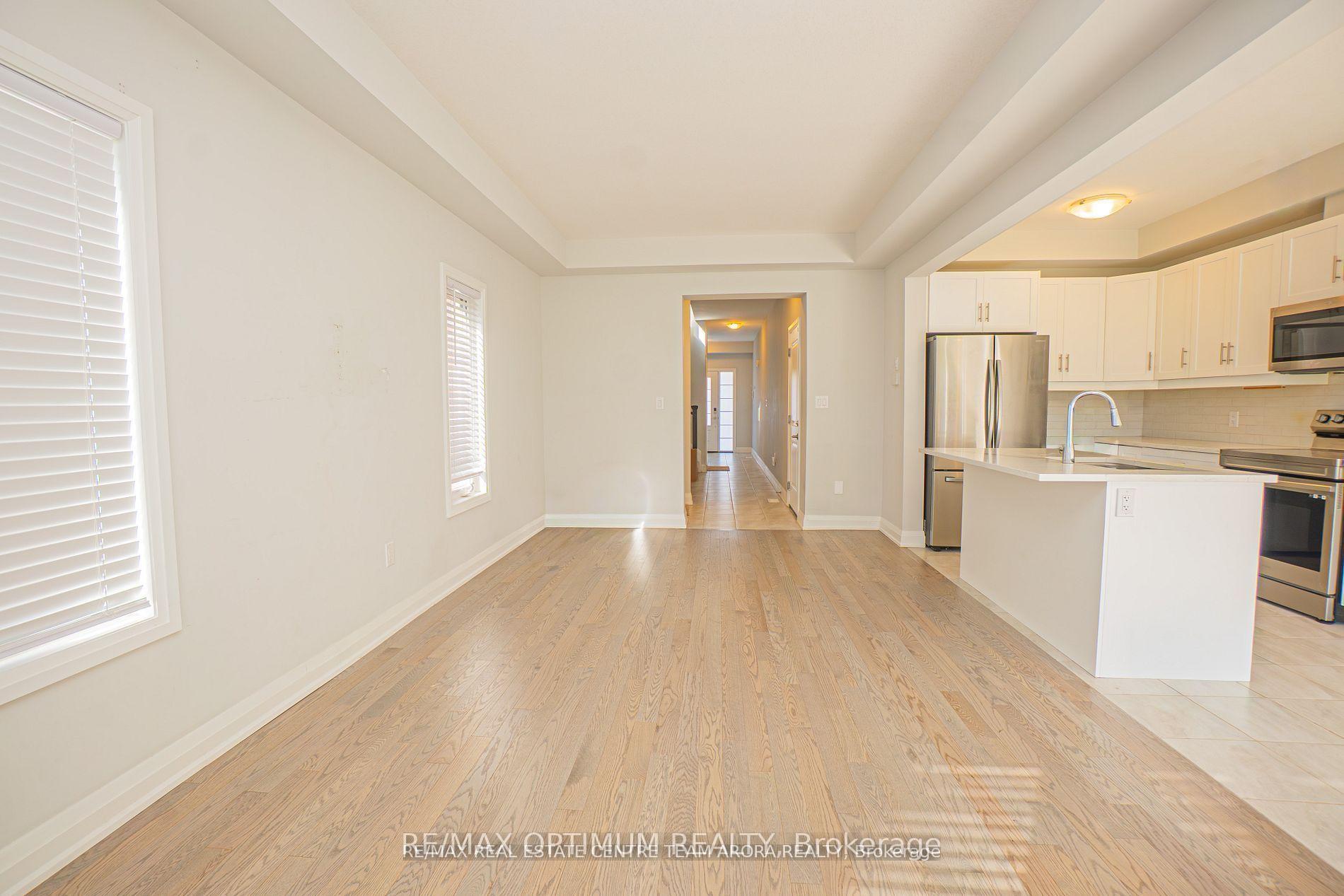 Photo 5 of 112 Bur Oak Drive, Thorold, Confederation Heights — HOMEH