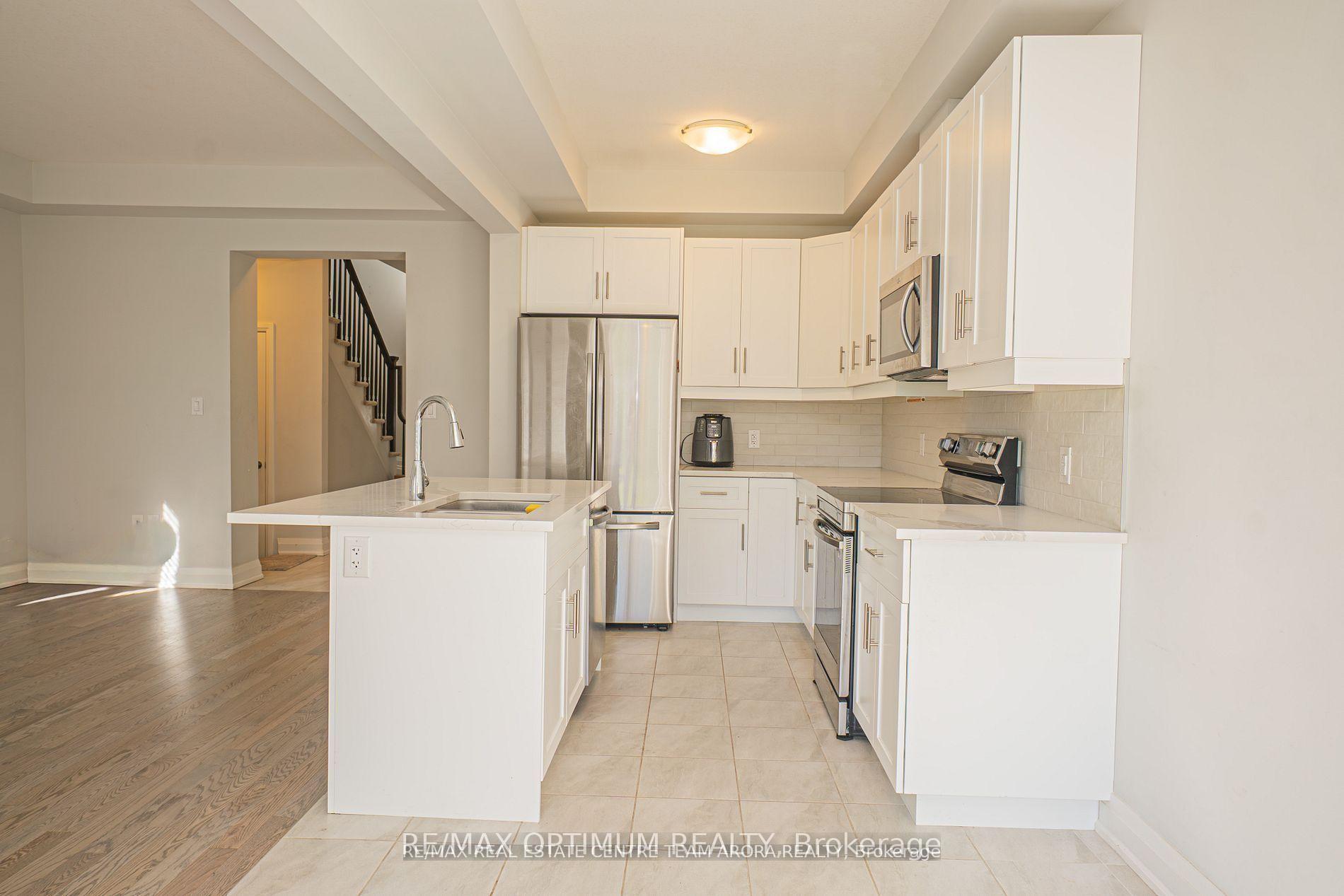 Photo 6 of 112 Bur Oak Drive, Thorold, Confederation Heights — HOMEH