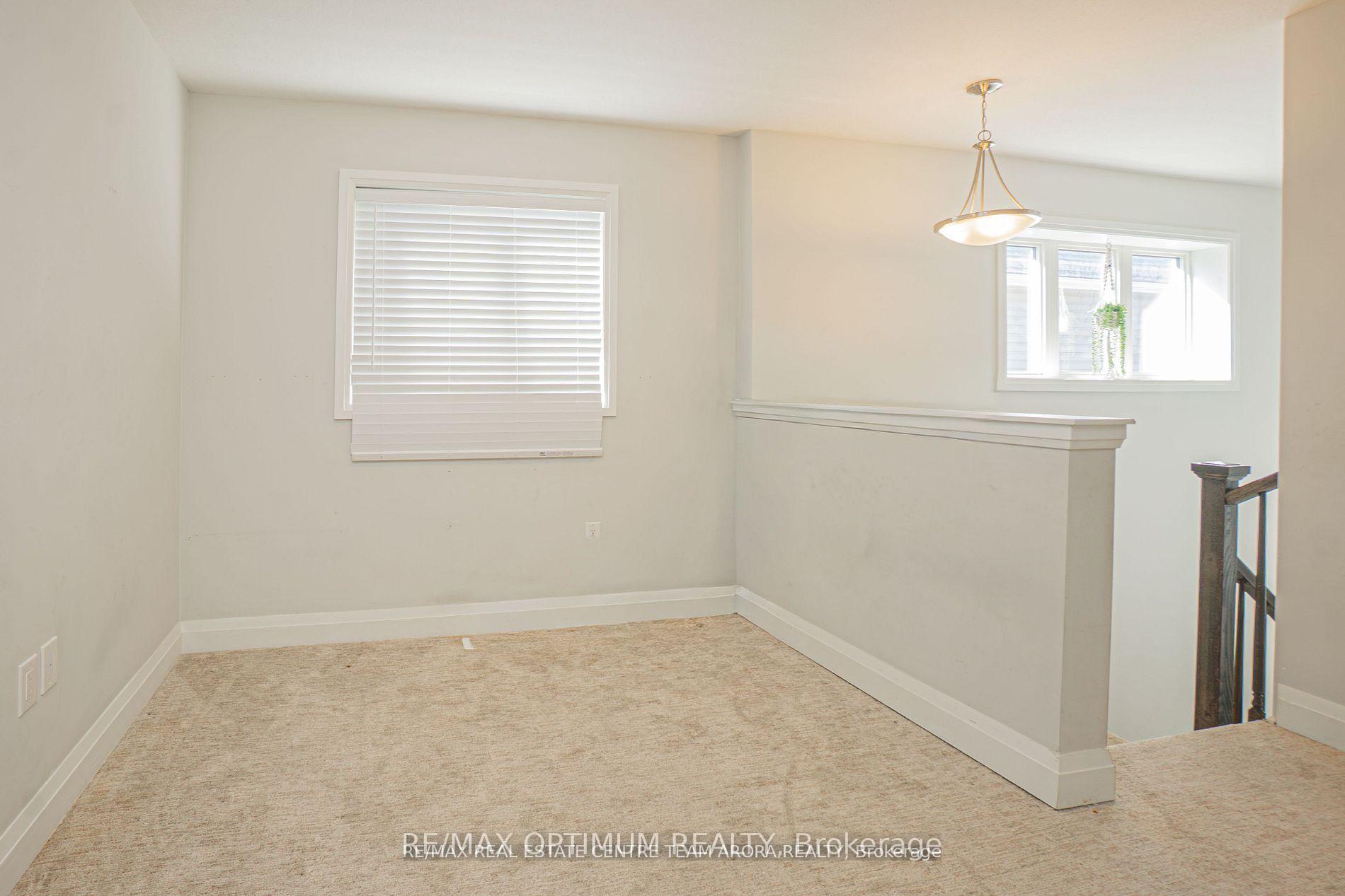 Photo 8 of 112 Bur Oak Drive, Thorold, Confederation Heights — HOMEH