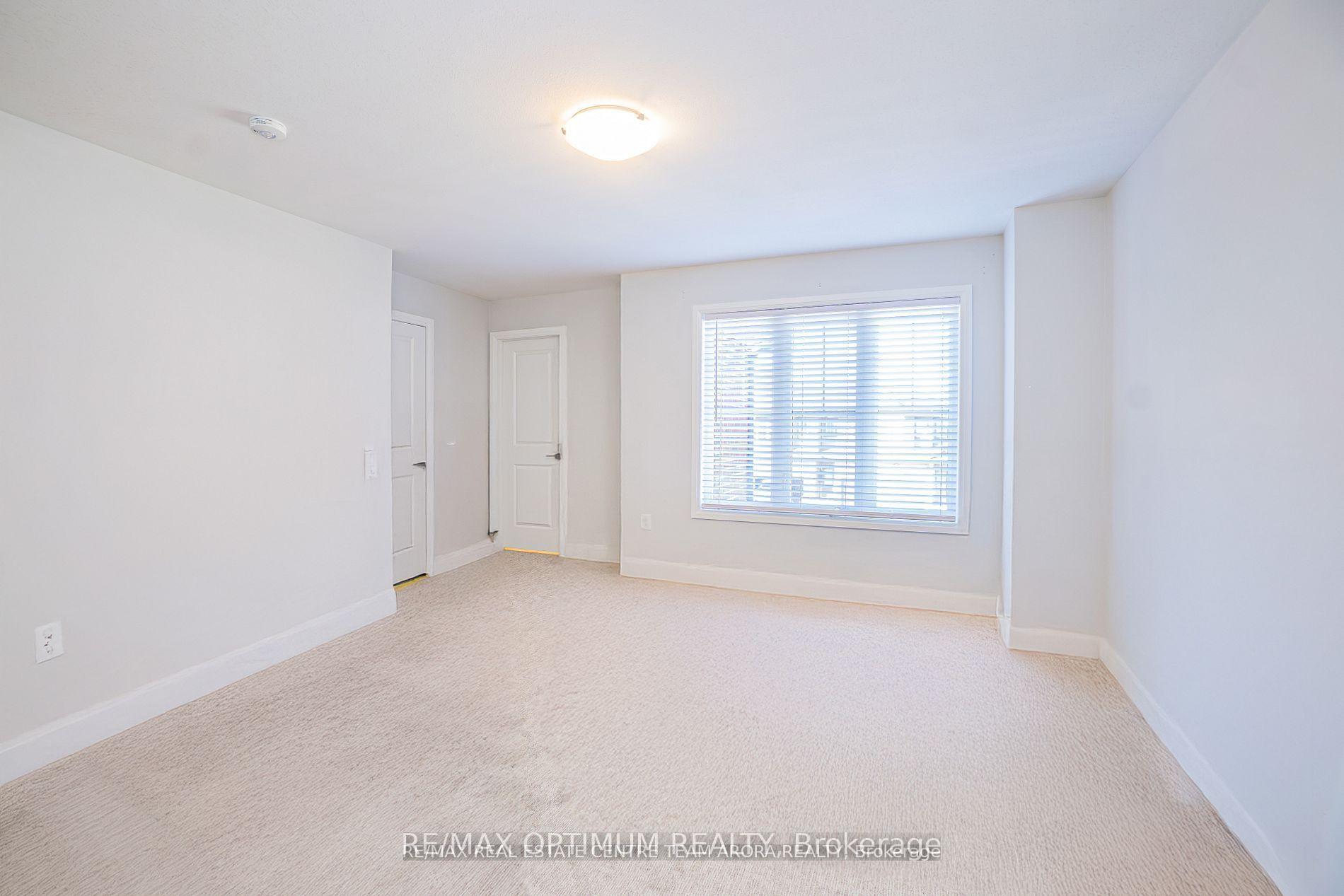 Photo 10 of 112 Bur Oak Drive, Thorold, Confederation Heights — HOMEH