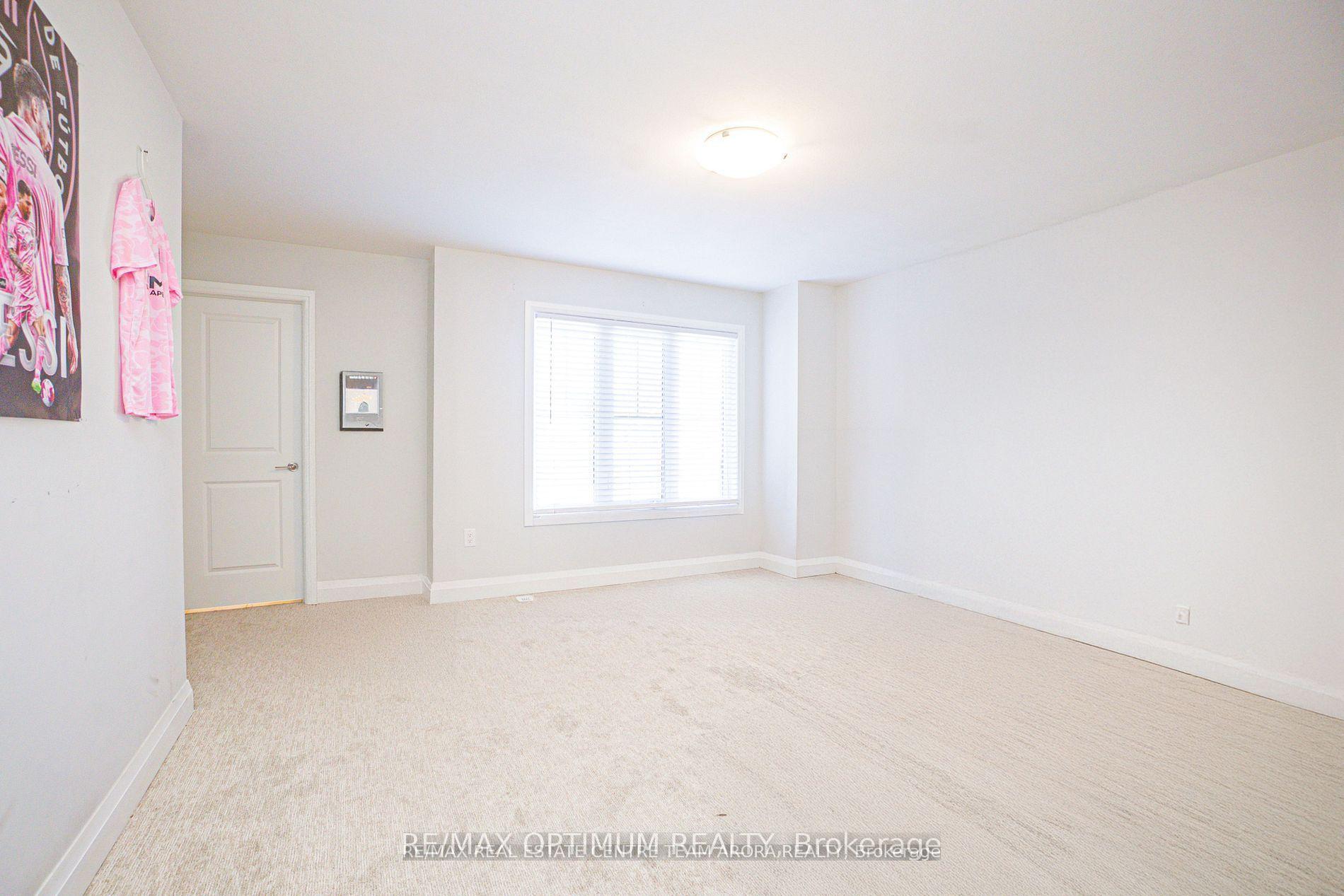 Photo 11 of 112 Bur Oak Drive, Thorold, Confederation Heights — HOMEH