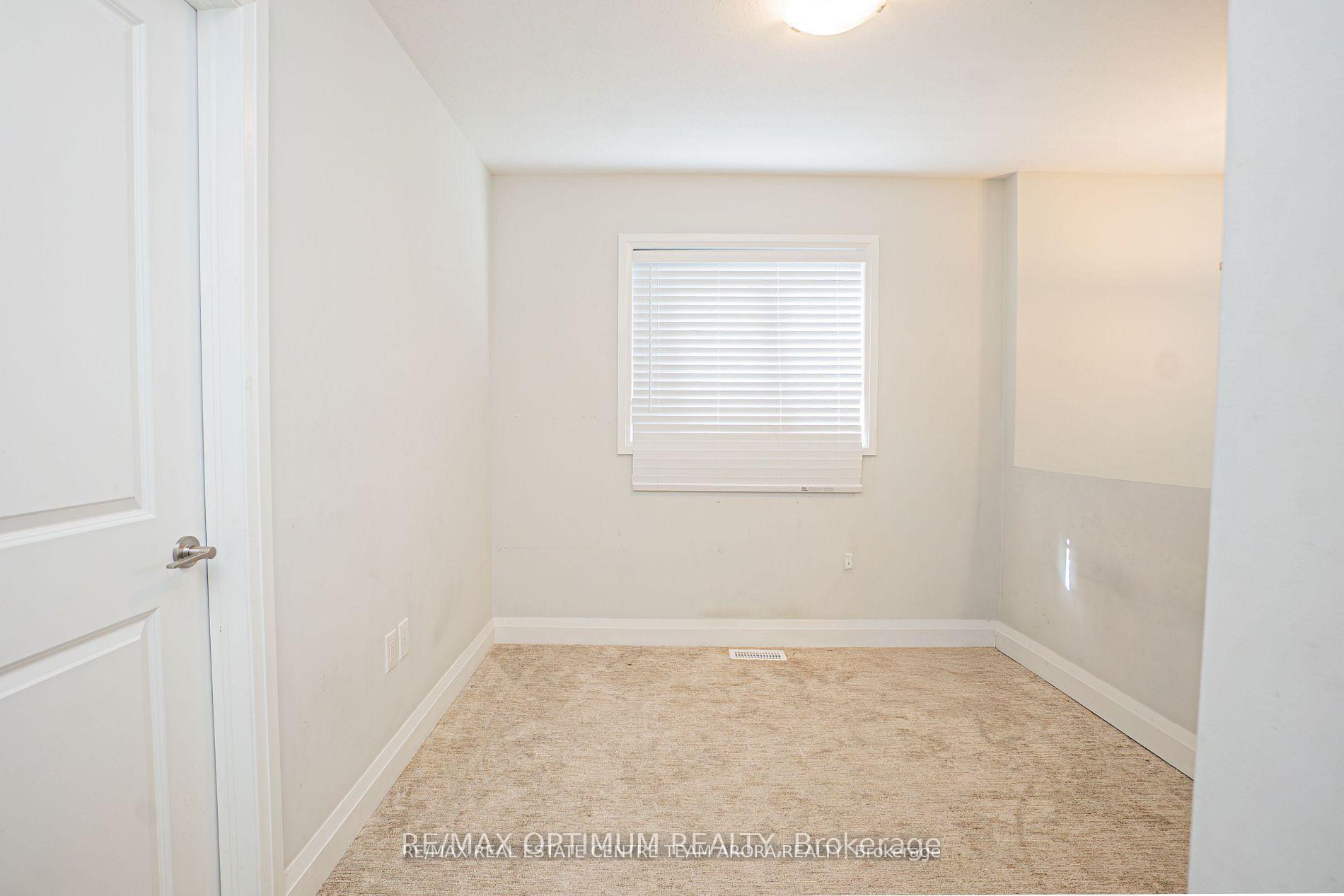 Photo 12 of 112 Bur Oak Drive, Thorold, Confederation Heights — HOMEH