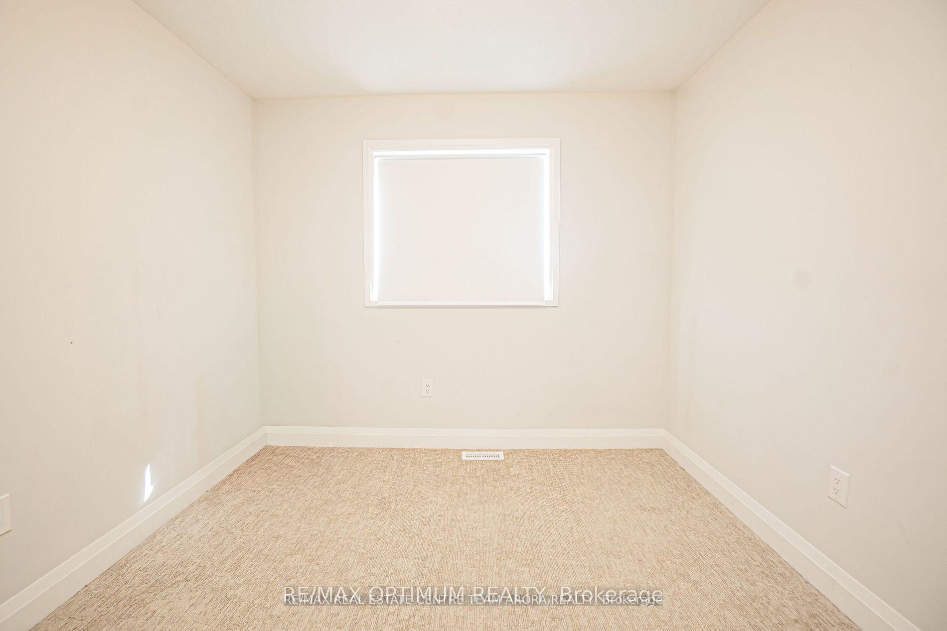 Photo 13 of 112 Bur Oak Drive, Thorold, Confederation Heights — HOMEH