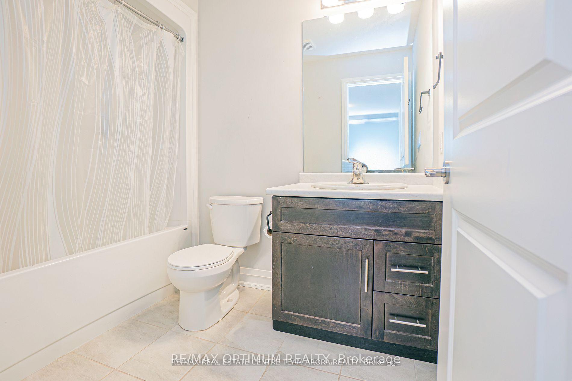 Photo 15 of 112 Bur Oak Drive, Thorold, Confederation Heights — HOMEH