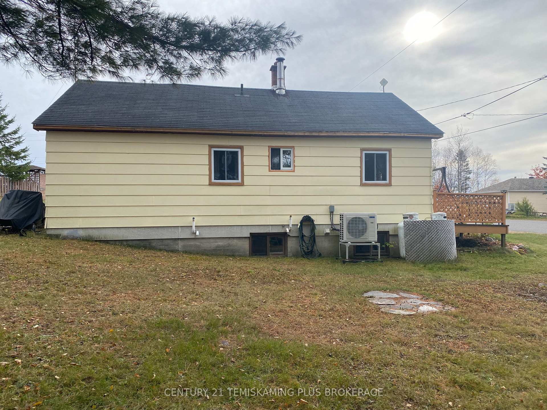 Photo 4 of 2 King Street, Timiskaming, TIM - Outside - Rural — HOMEH