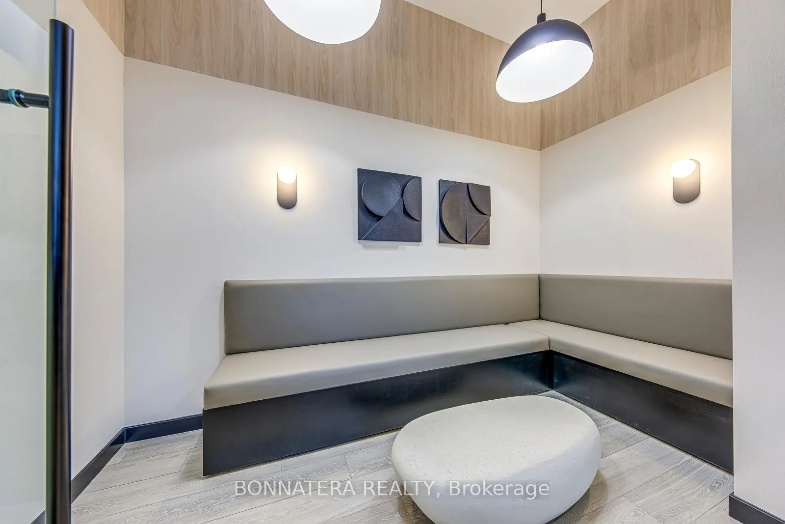 Photo 29 of Unit 910B, 8020 Derry Road, Milton, Coates — HOMEH