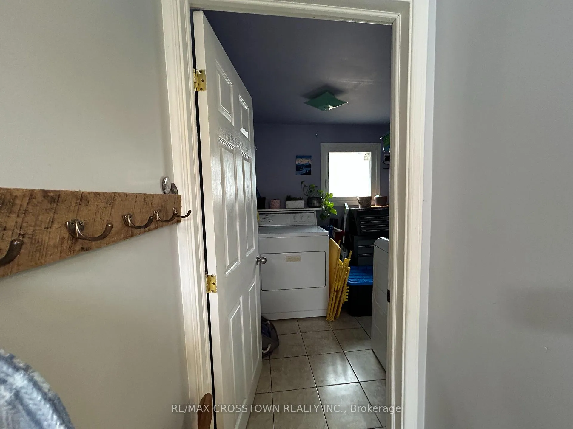 Photo 10 of 661 Fourth Avenue, Tay, Port McNicoll — HOMEH