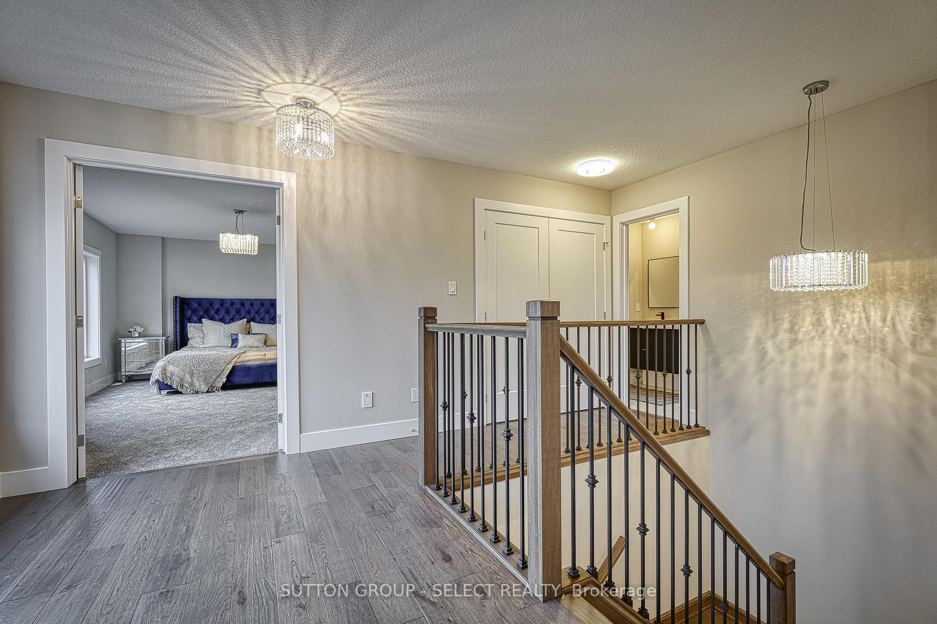 Photo 14 of 19 Alexander Circle, Strathroy-Caradoc, SE — HOMEH