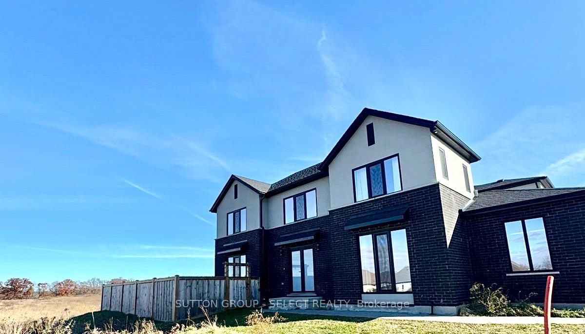 Photo 34 of 19 Alexander Circle, Strathroy-Caradoc, SE — HOMEH