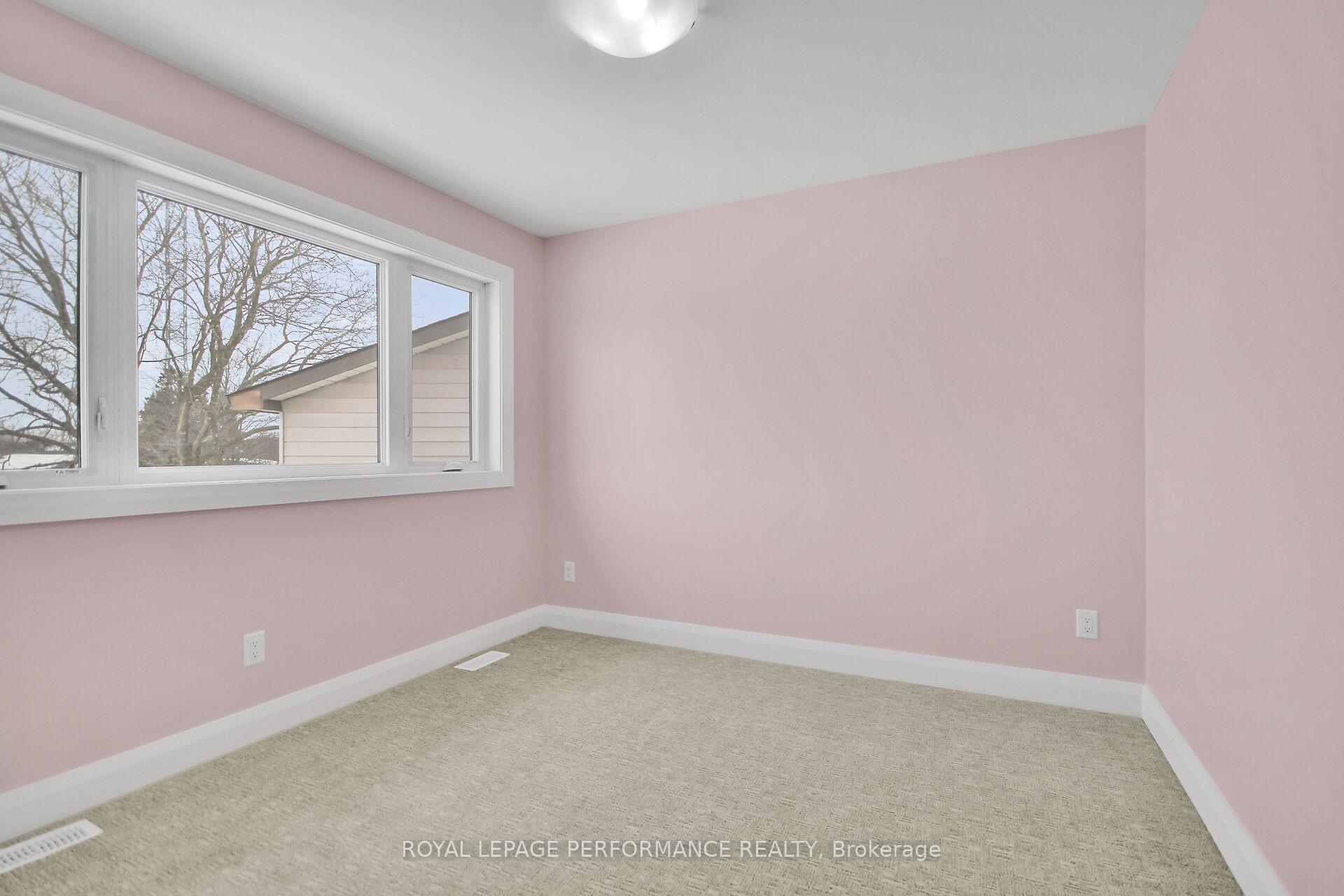 Photo 37 of 9 Brydon Court, Ottawa, Tanglewood — HOMEH