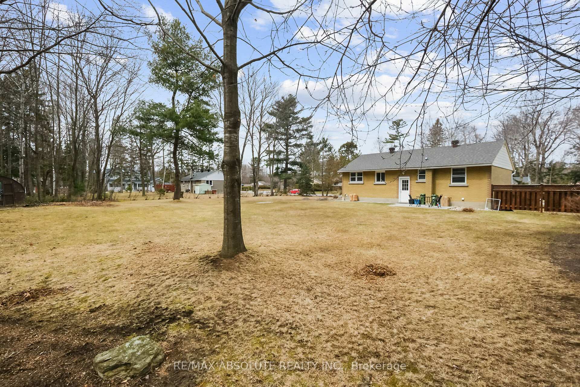 Photo 29 of 22 Jay Avenue, Ottawa, Merivale Gardens — HOMEH