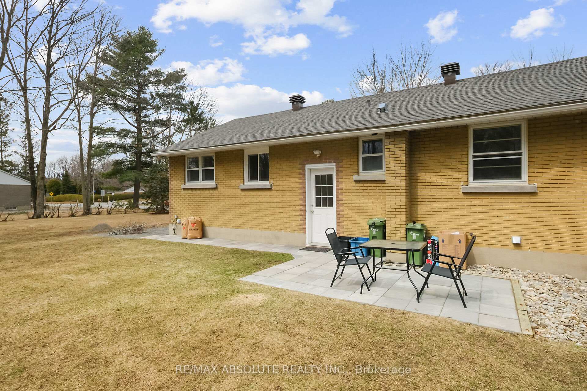 Photo 30 of 22 Jay Avenue, Ottawa, Merivale Gardens — HOMEH