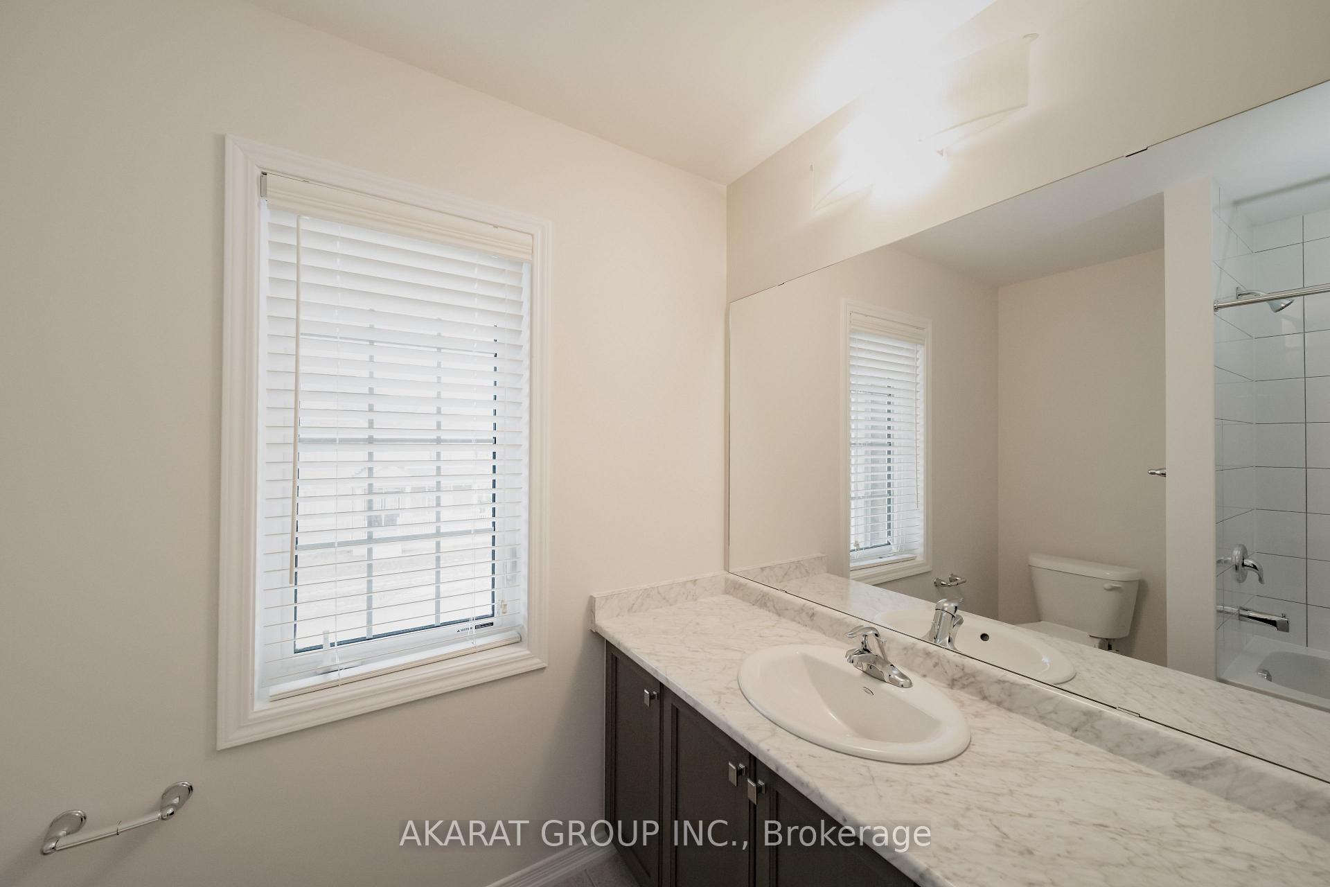 Photo 34 of 135 Esther Crescent, Thorold, Hurricane/Merrittville — HOMEH