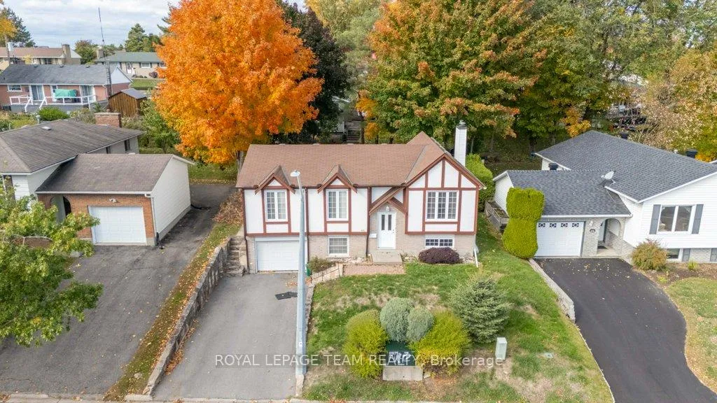 Photo 1 of 476 Laurier Boulevard, Brockville — HOMEH