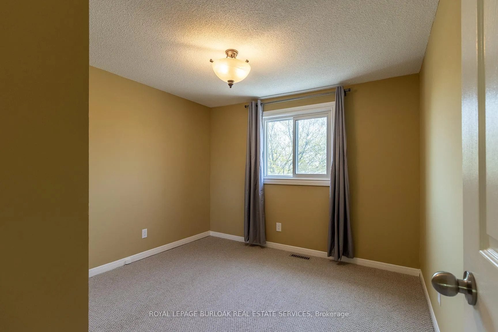 Photo 11 of 58 Romy Crescent, Thorold, Confederation Heights — HOMEH