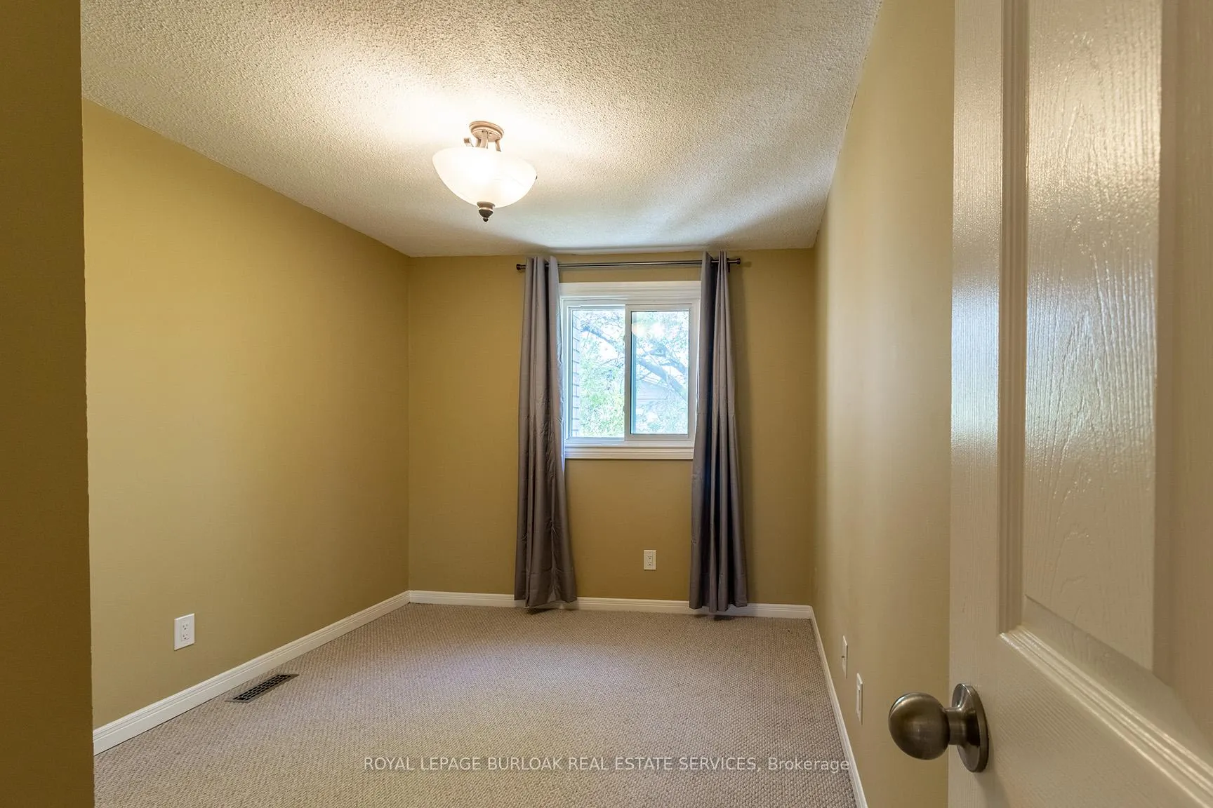 Photo 13 of 58 Romy Crescent, Thorold, Confederation Heights — HOMEH