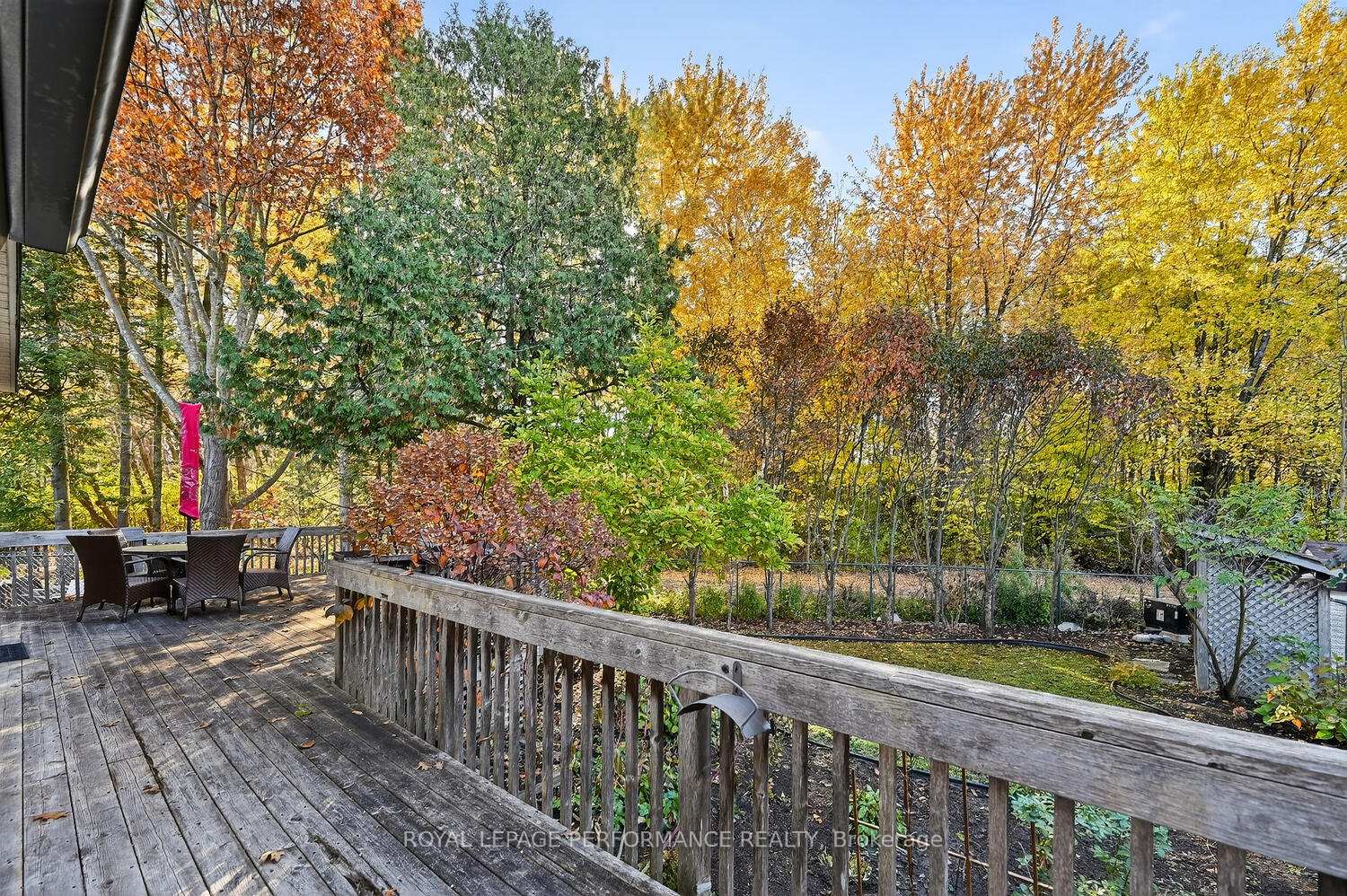 Photo 32 of 19 Ancroft Court, Ottawa, Tanglewood — HOMEH