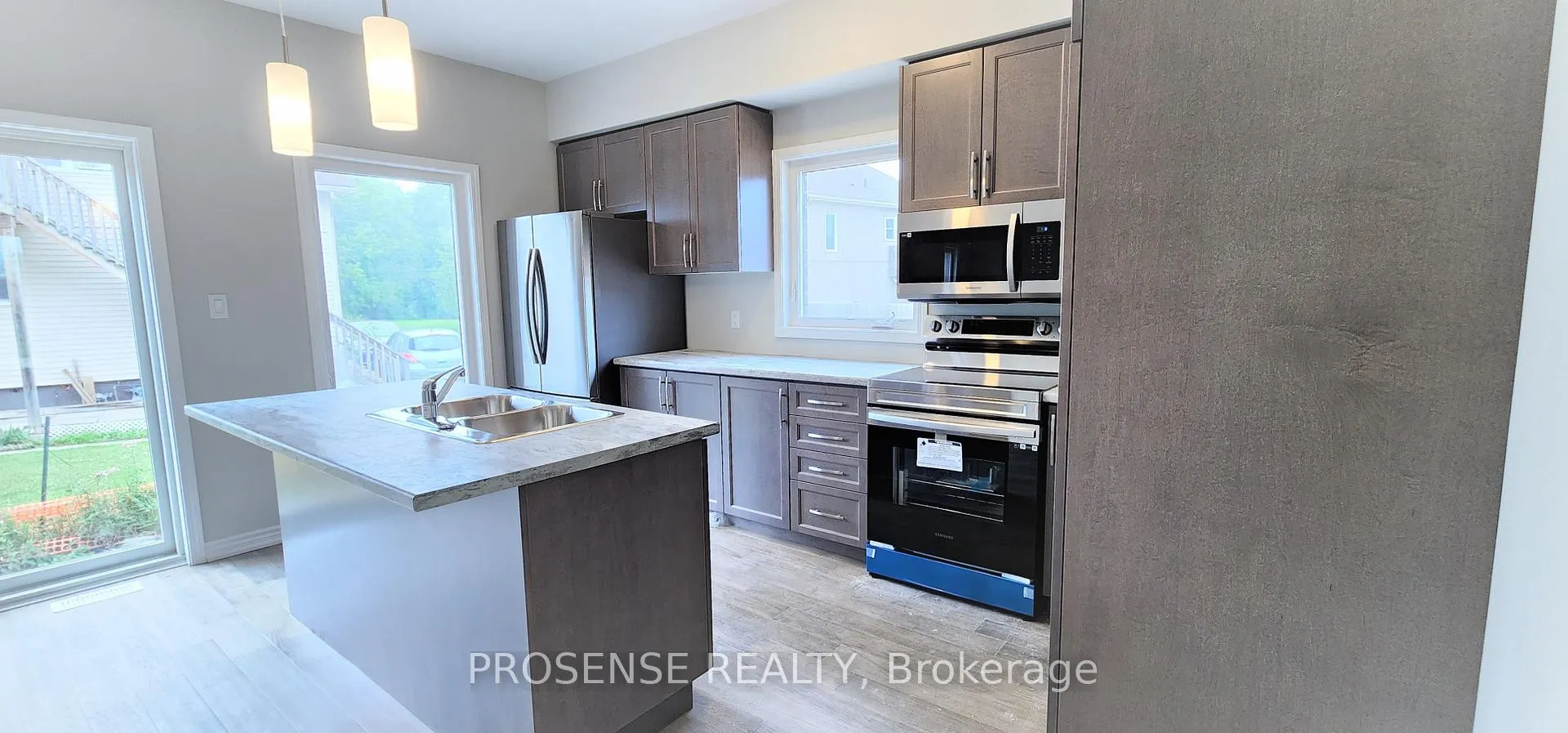 Photo 15 of 217 Taylor Street E, Thorold, Allanburg/Thorold South — HOMEH
