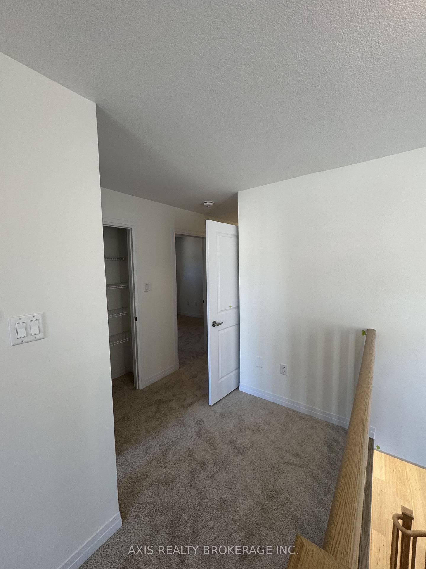 Photo 12 of 19 Cresthaven Heights, Thorold, Rolling Meadows — HOMEH