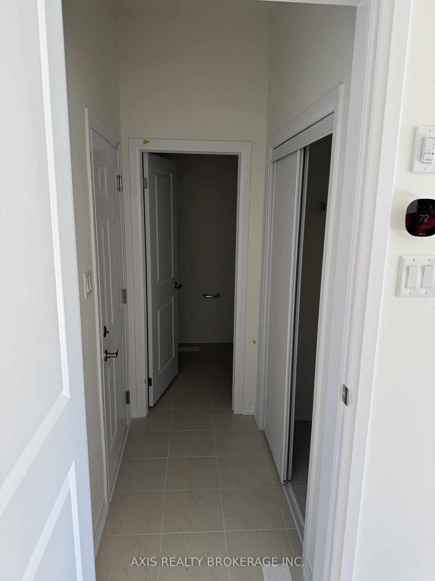 Photo 14 of 19 Cresthaven Heights, Thorold, Rolling Meadows — HOMEH