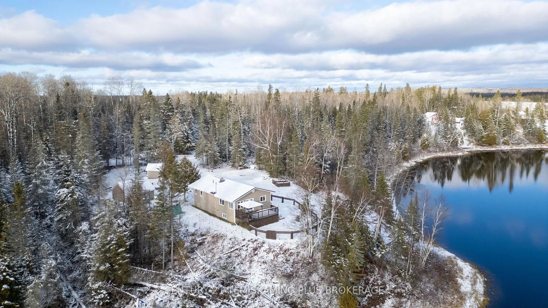 Photo 2 of 989158 Mountain Chutes Road, Timiskaming, TIM - Outside - Rural — HOMEH