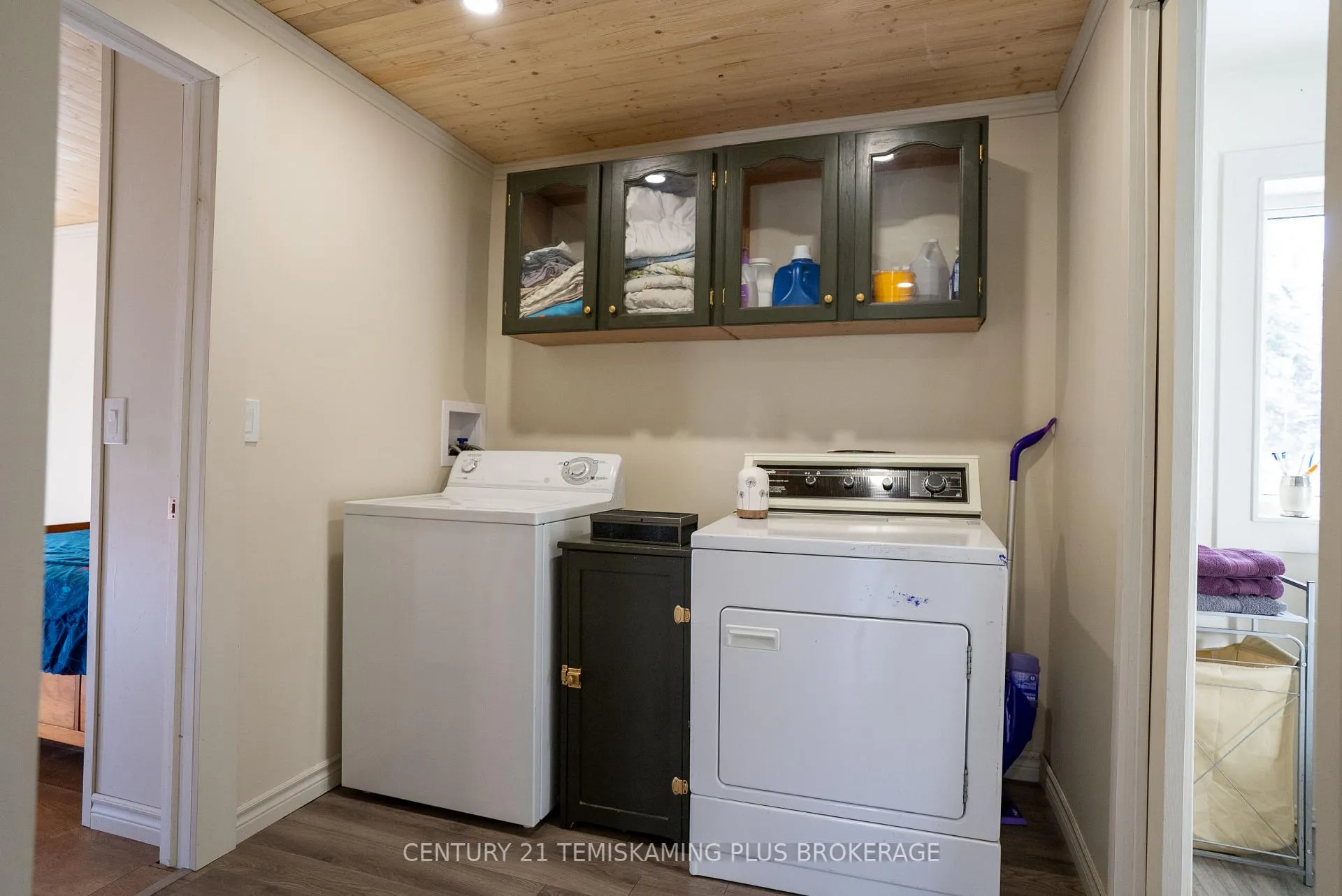Photo 19 of 989158 Mountain Chutes Road, Timiskaming, TIM - Outside - Rural — HOMEH