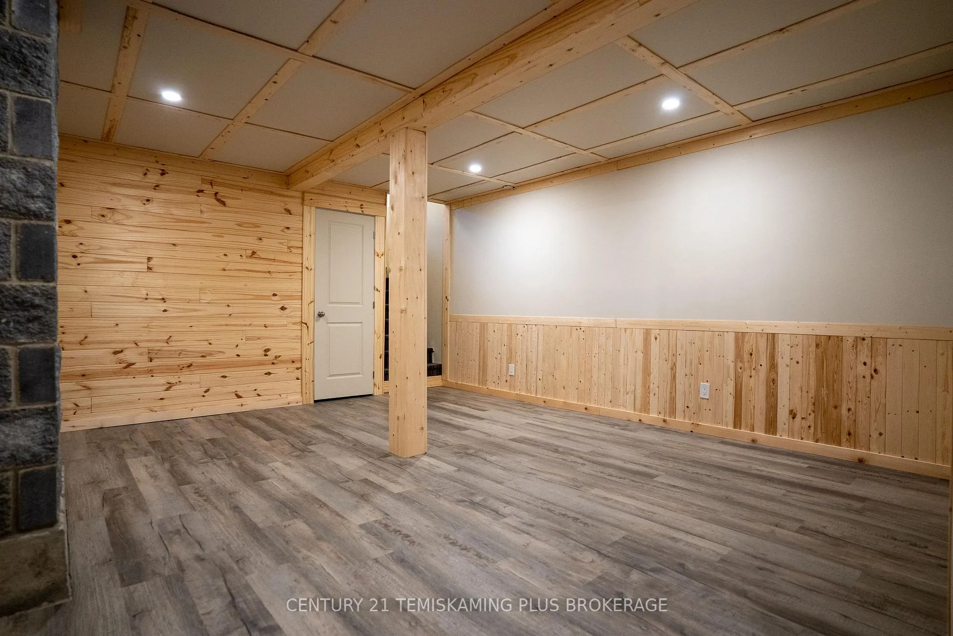 Photo 21 of 989158 Mountain Chutes Road, Timiskaming, TIM - Outside - Rural — HOMEH