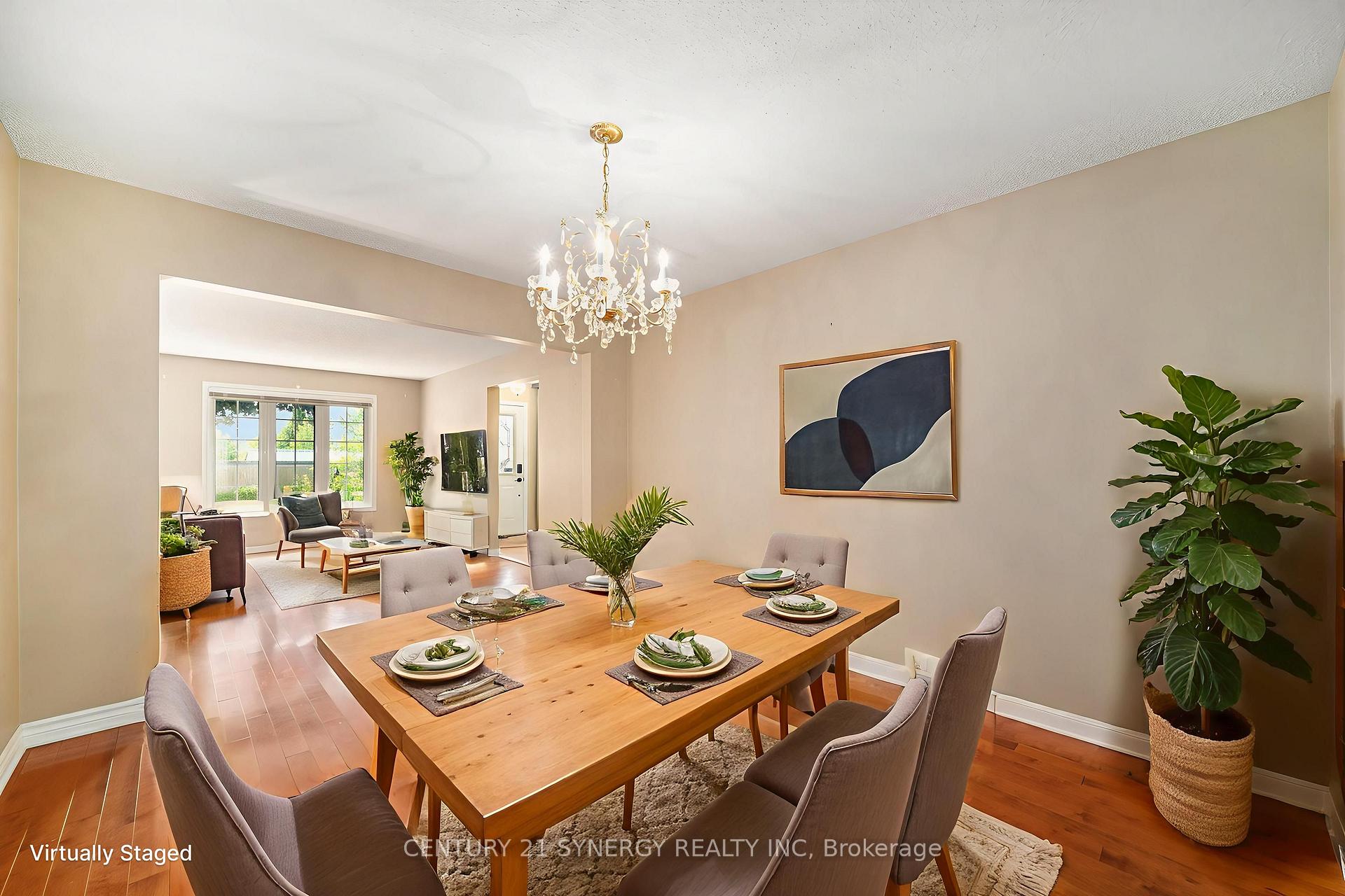 Photo 3 of 92 Nestow Drive, Ottawa, Tanglewood — HOMEH